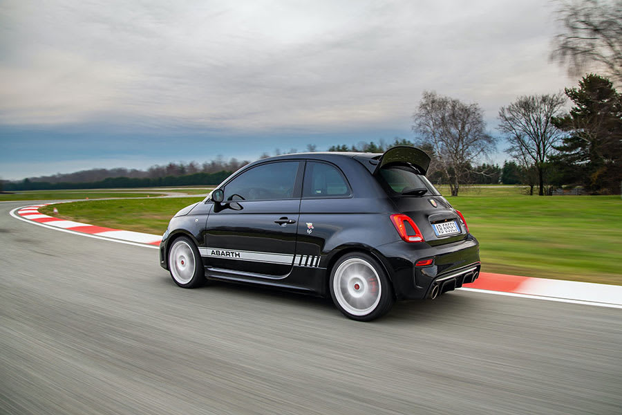 Fiat 500 Abarth 2021