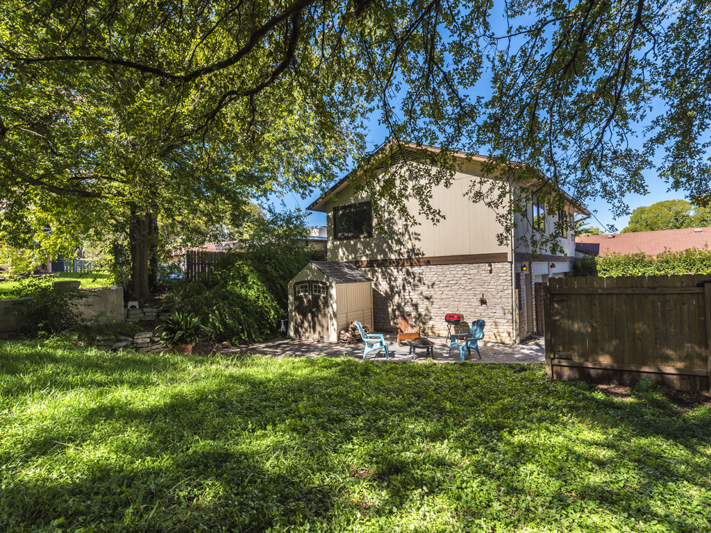 Private Retreat. Quiet, Serene, Great Location. photo 3