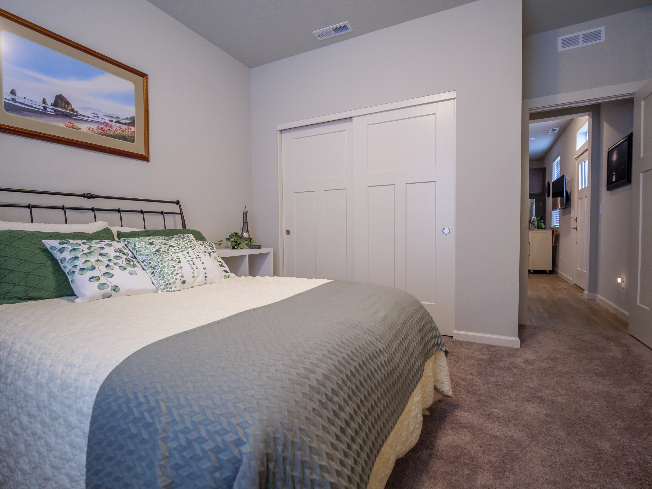 Cozy and Quiet Studio Apartment photo 4