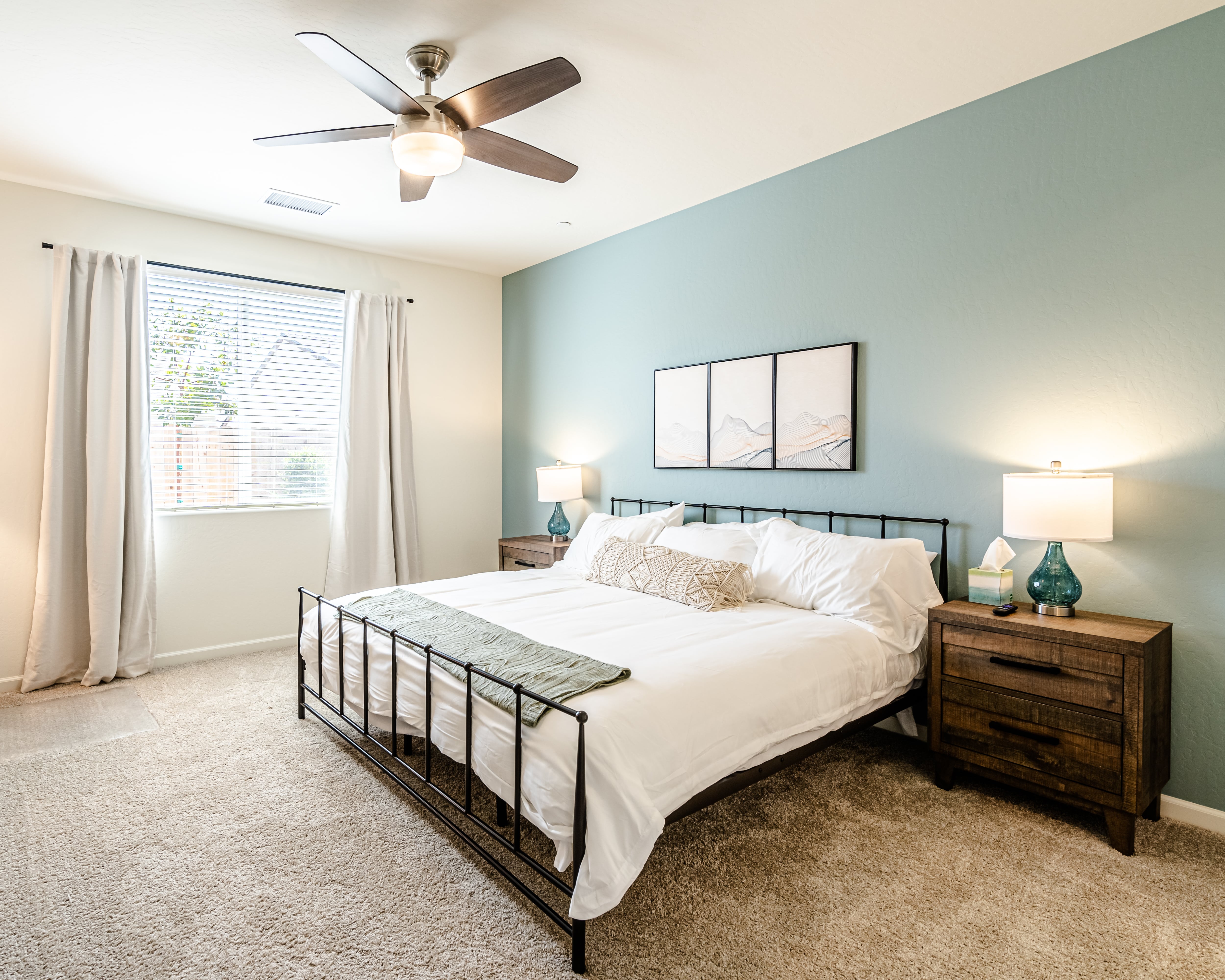 Fresno/Clovis, Designer Furnished 4 Bed Built 2023 photo 4