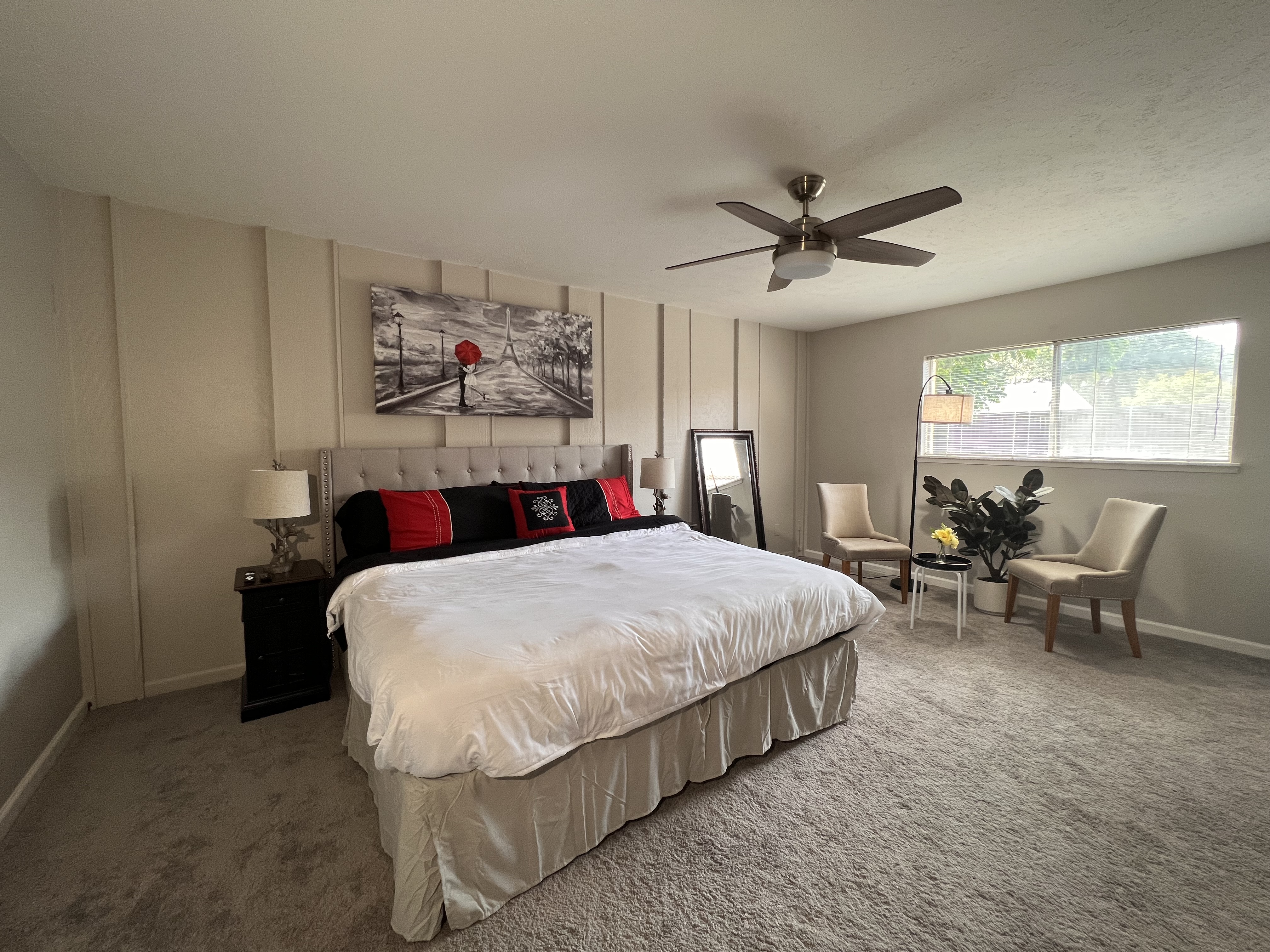 Central - Quiet & Cozy Home w/ Sunroom, Yard, BBQ  photo 2