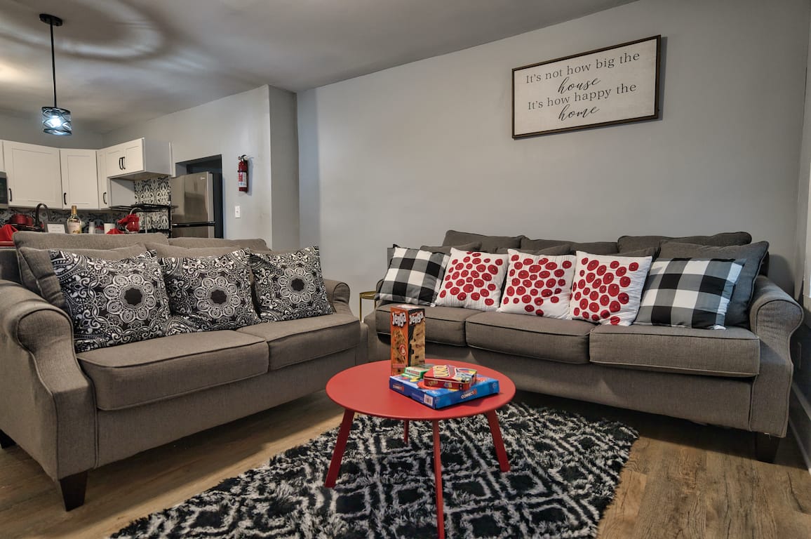 "Executive Oasis: High-end Corporate Suite”! photo 3