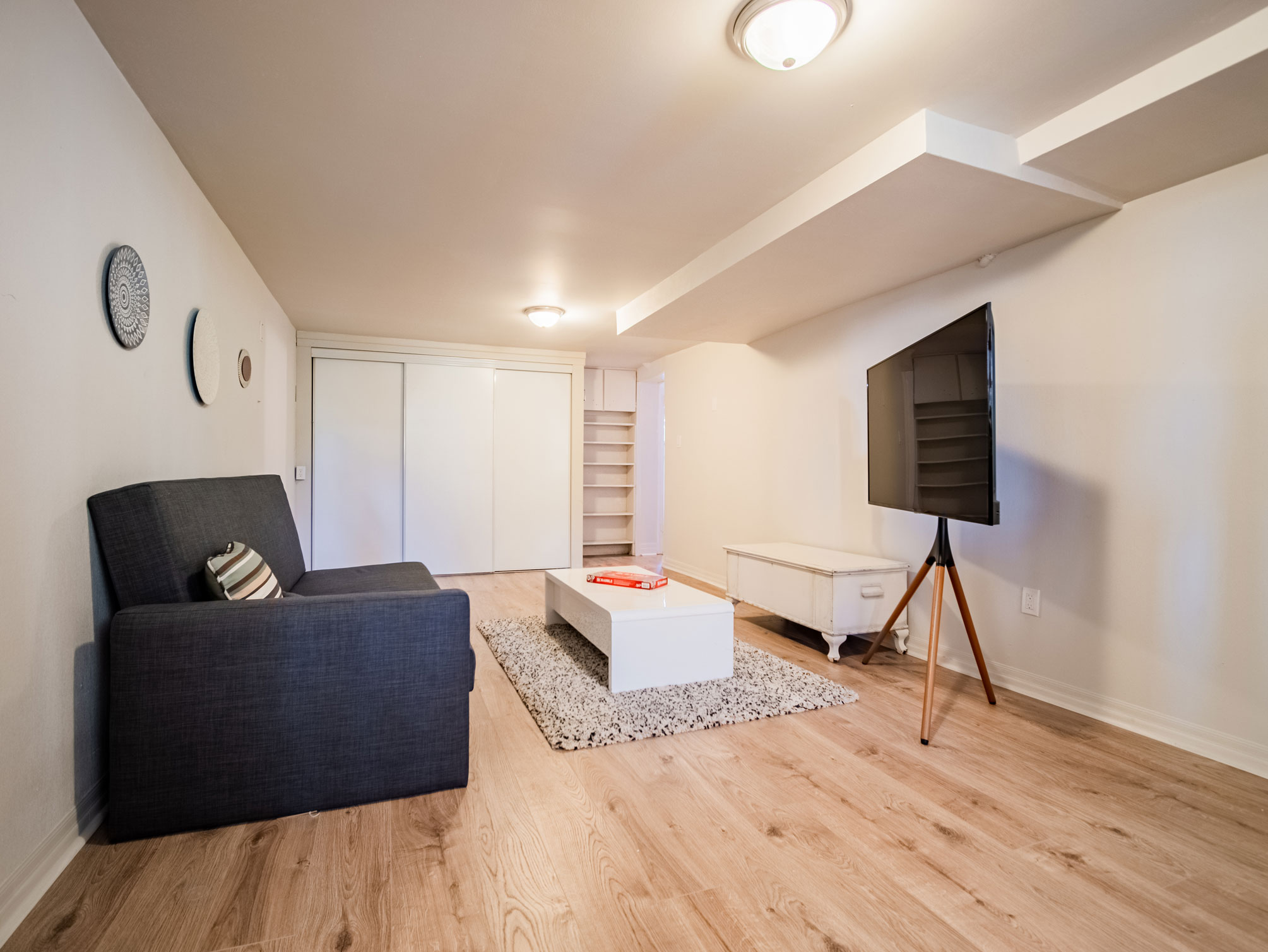 Co Living in Luxury Mansion photo 3