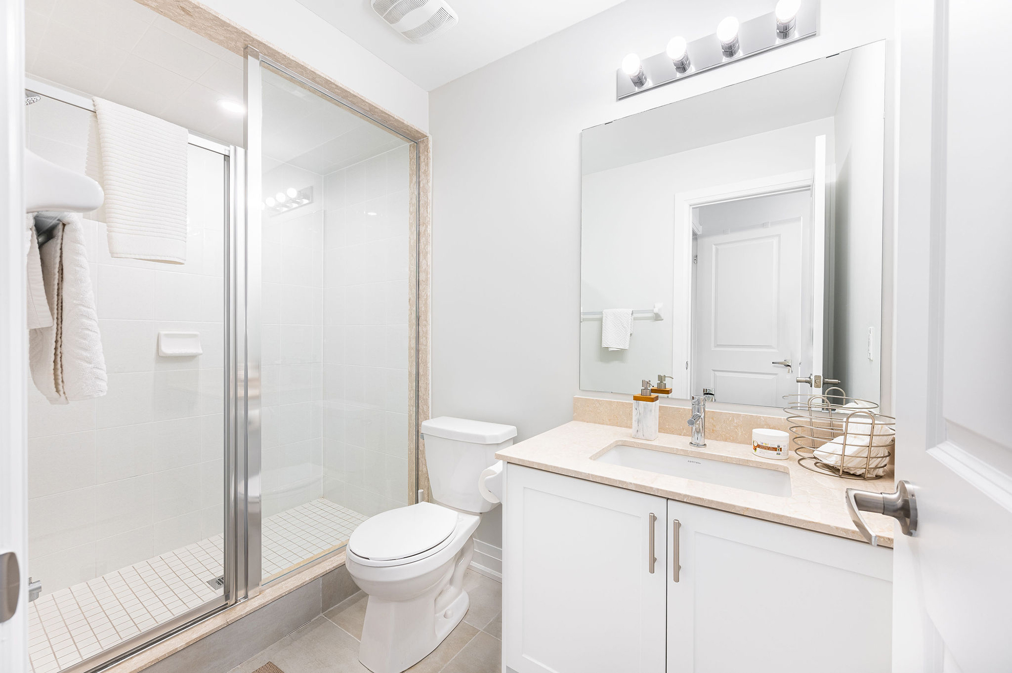 Room in Luxury Townhouse photo 3
