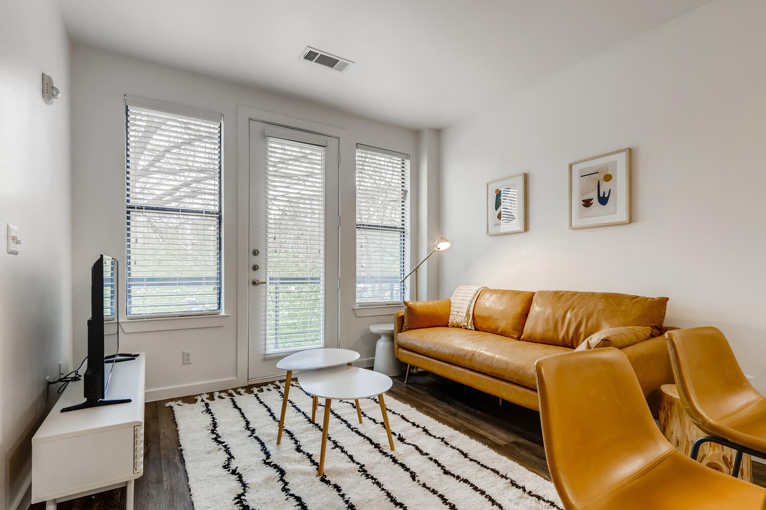 Bindel | South Congress | 30+ night stays! photo 2