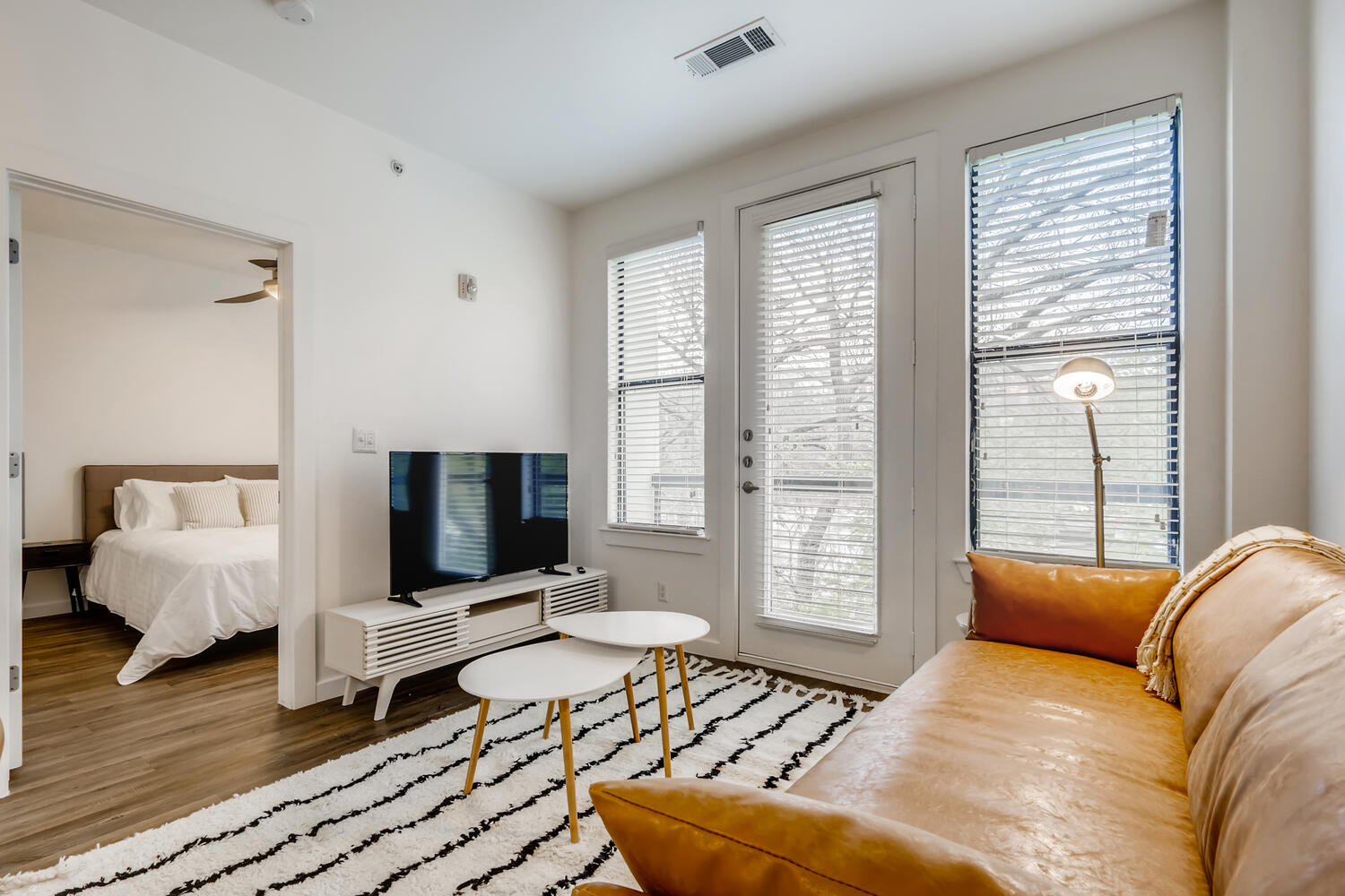 Bindel | South Congress | 30+ night stays! photo 3