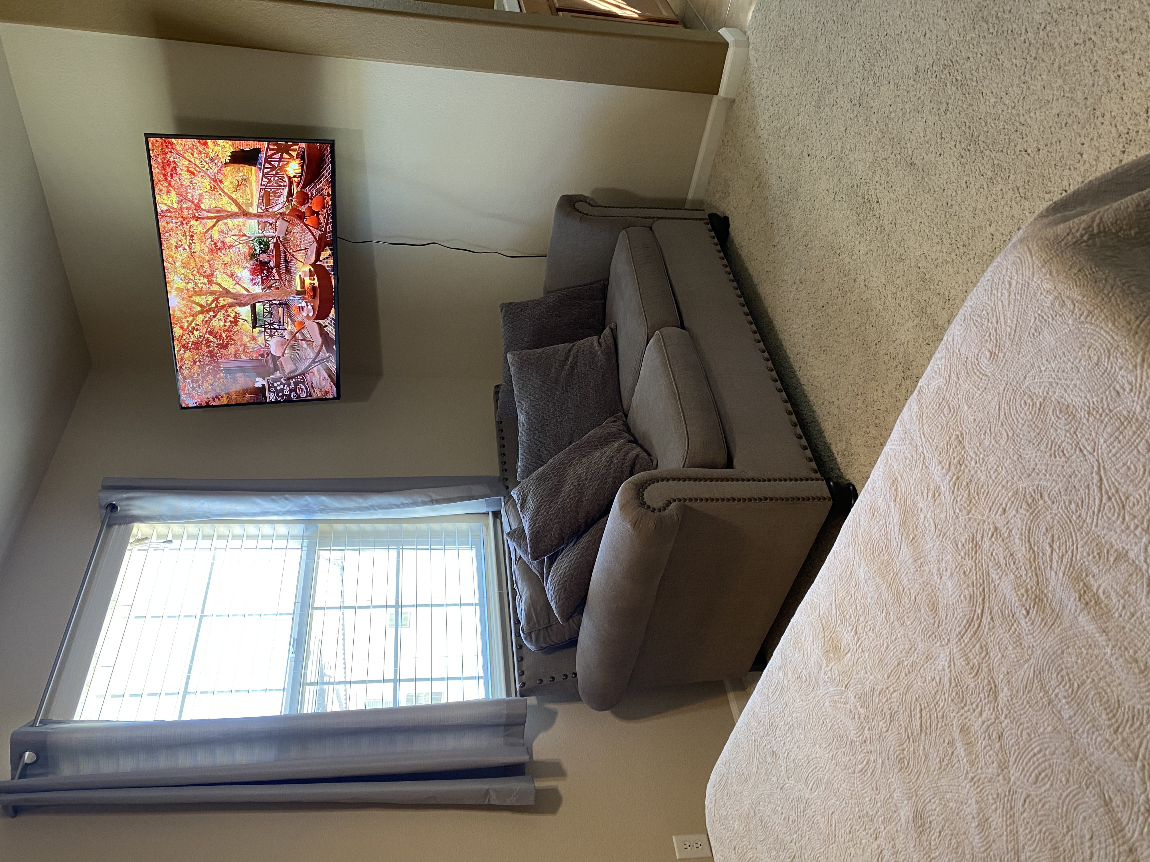 Sunny  & Spacious South Reno Home with Pool 3/2.5  photo 3
