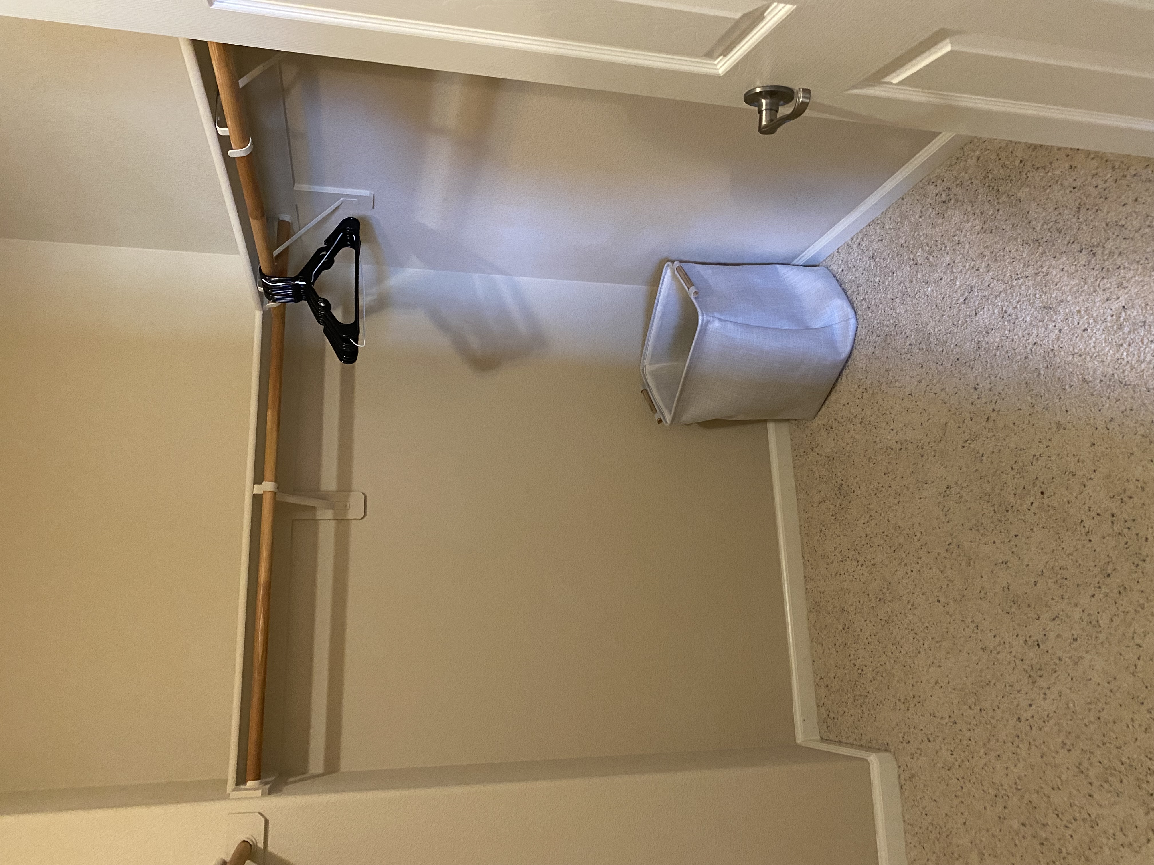 Sunny  & Spacious South Reno Home with Pool 3/2.5  photo 4