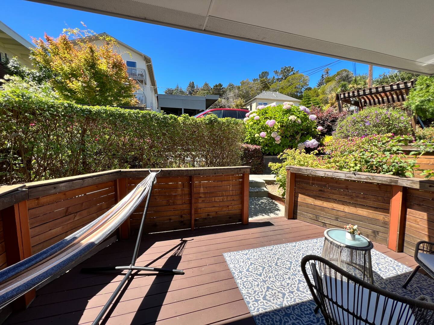 Serene Garden Oasis in Belmont 1/1  photo 2