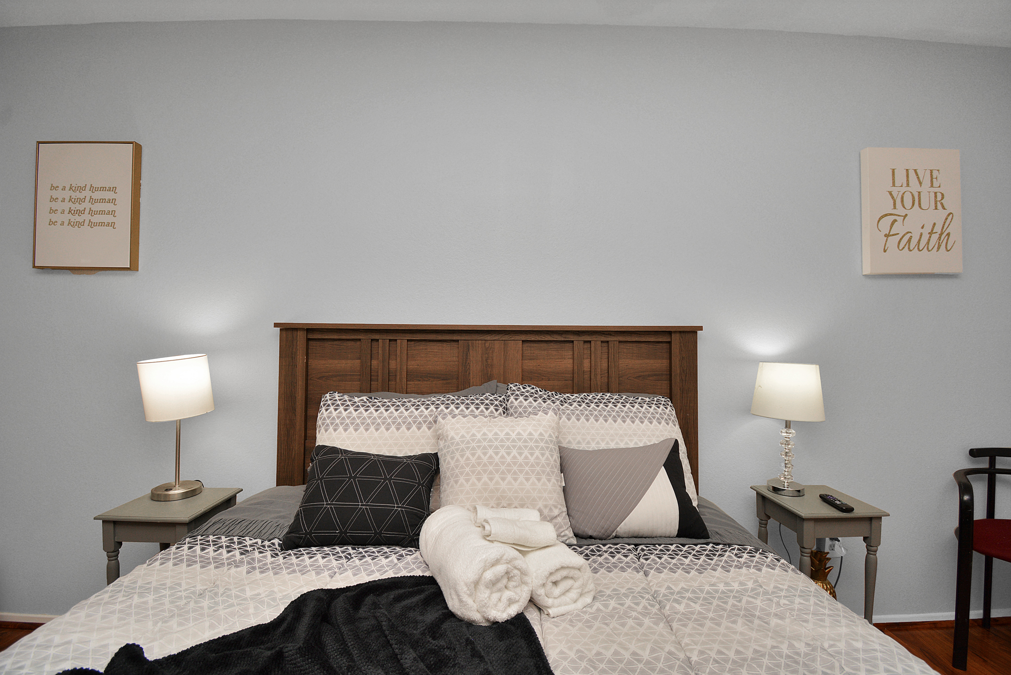 Ruby Red Suites photo 3