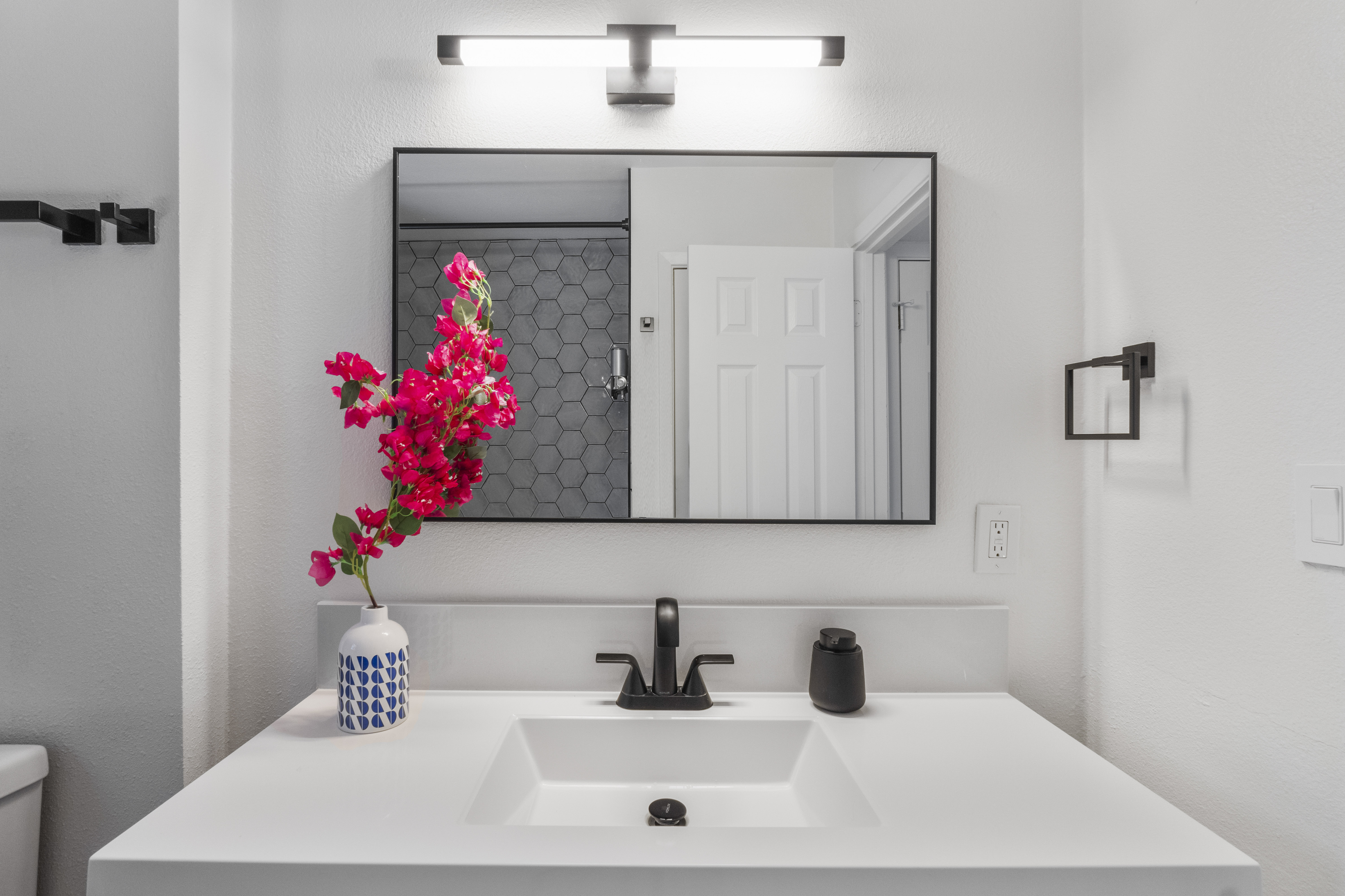 Santorini Inspired Townhome photo 5