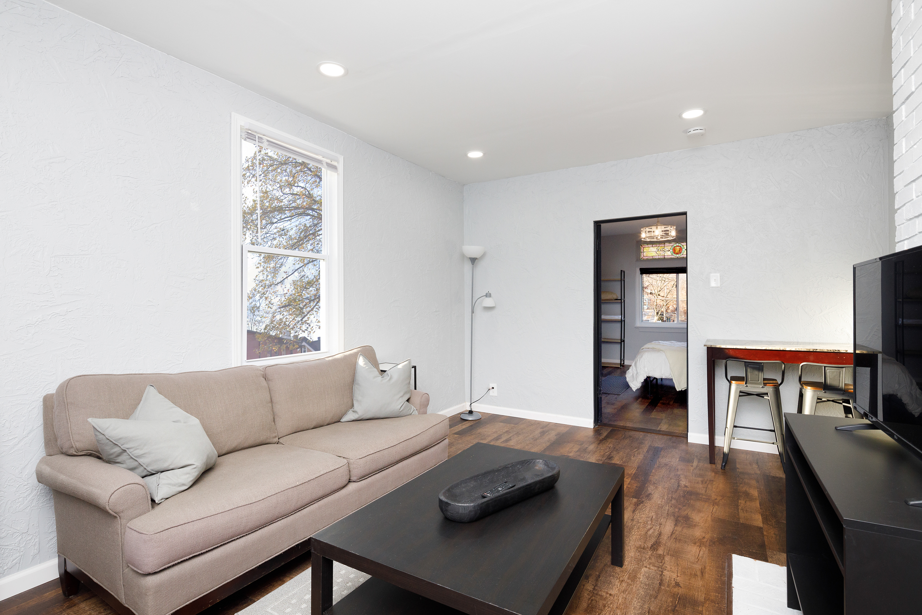 Newly Remodeld Apartment in Regent Square photo 4