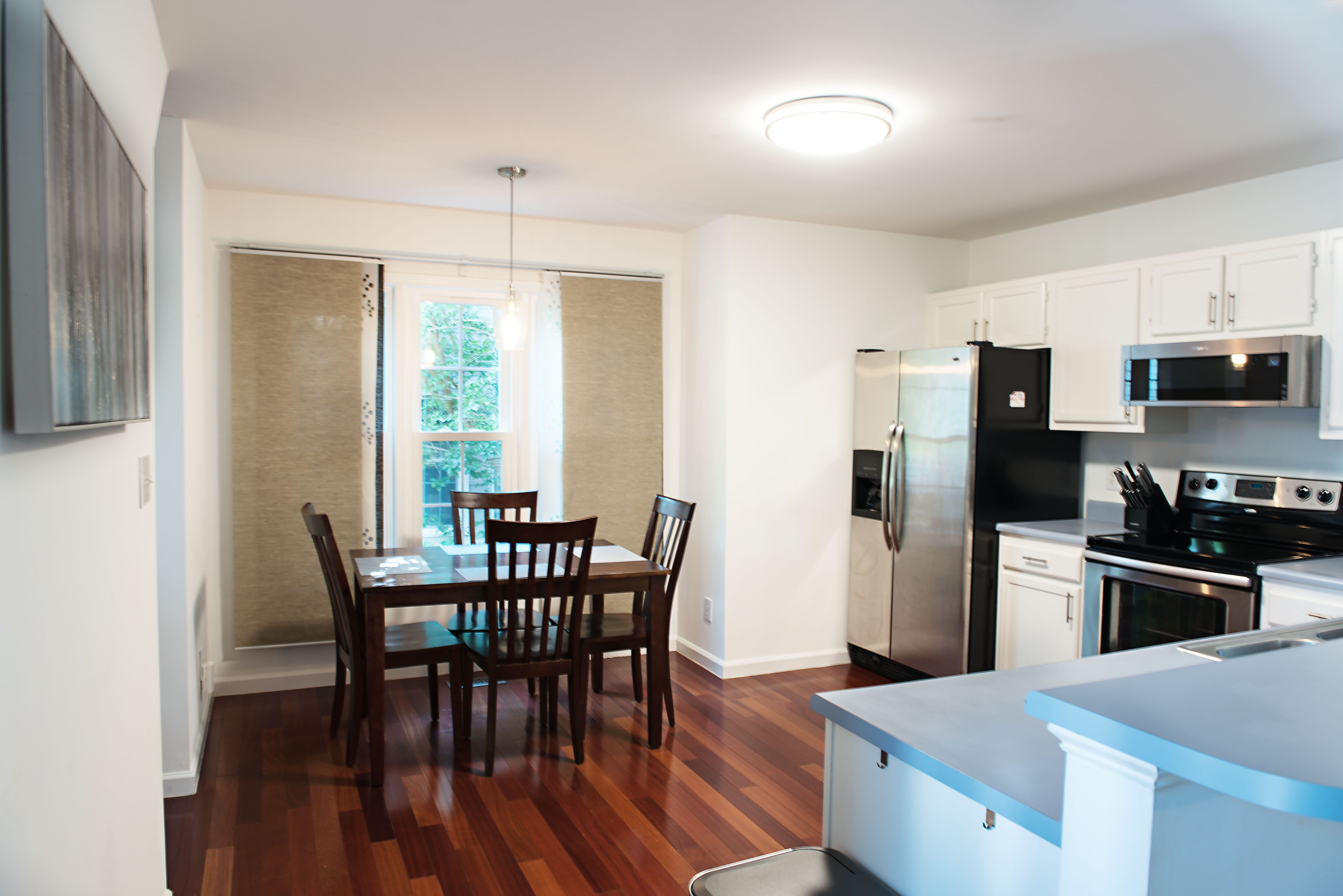 Warm, Inviting Home in Convenient Central Location photo 4