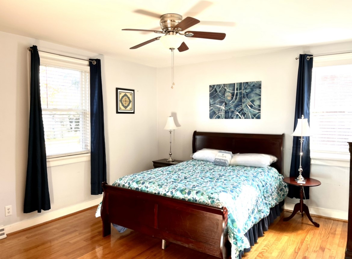One Level Living Close to Everything photo 5