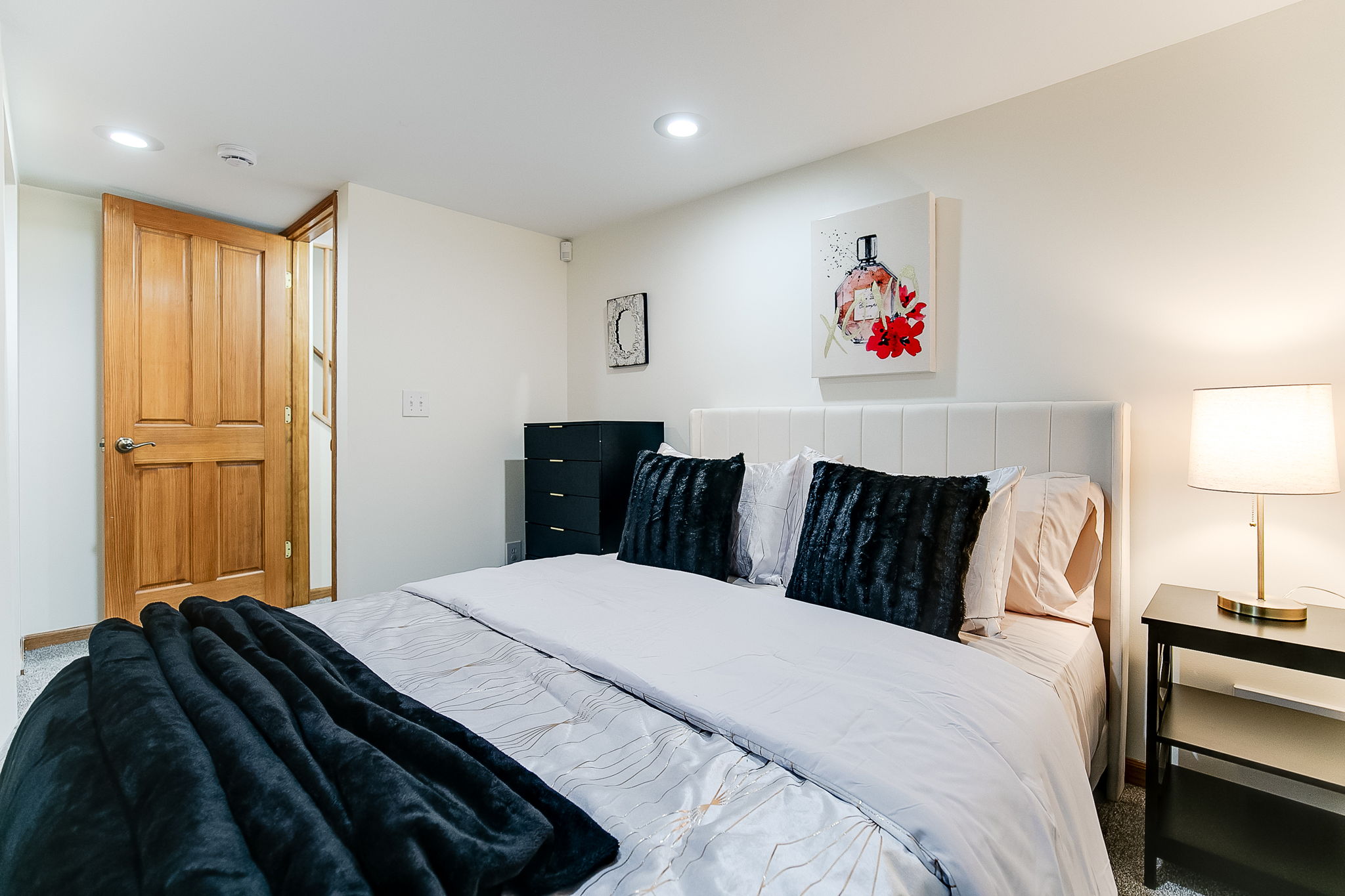 Homey Haven: Pet friendly Home Welcomes You! photo 3