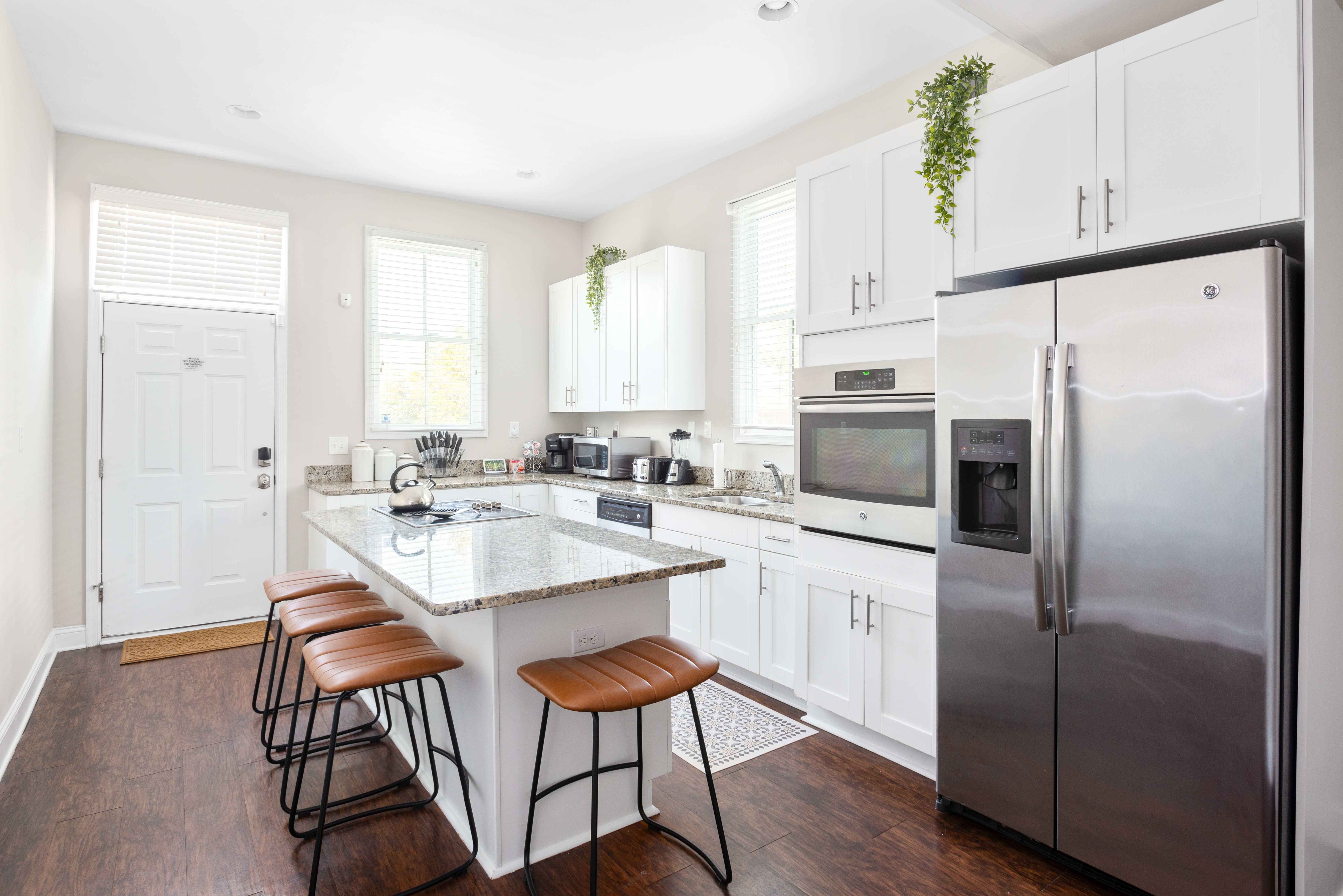 Historic Living with Modern Amenities photo 4