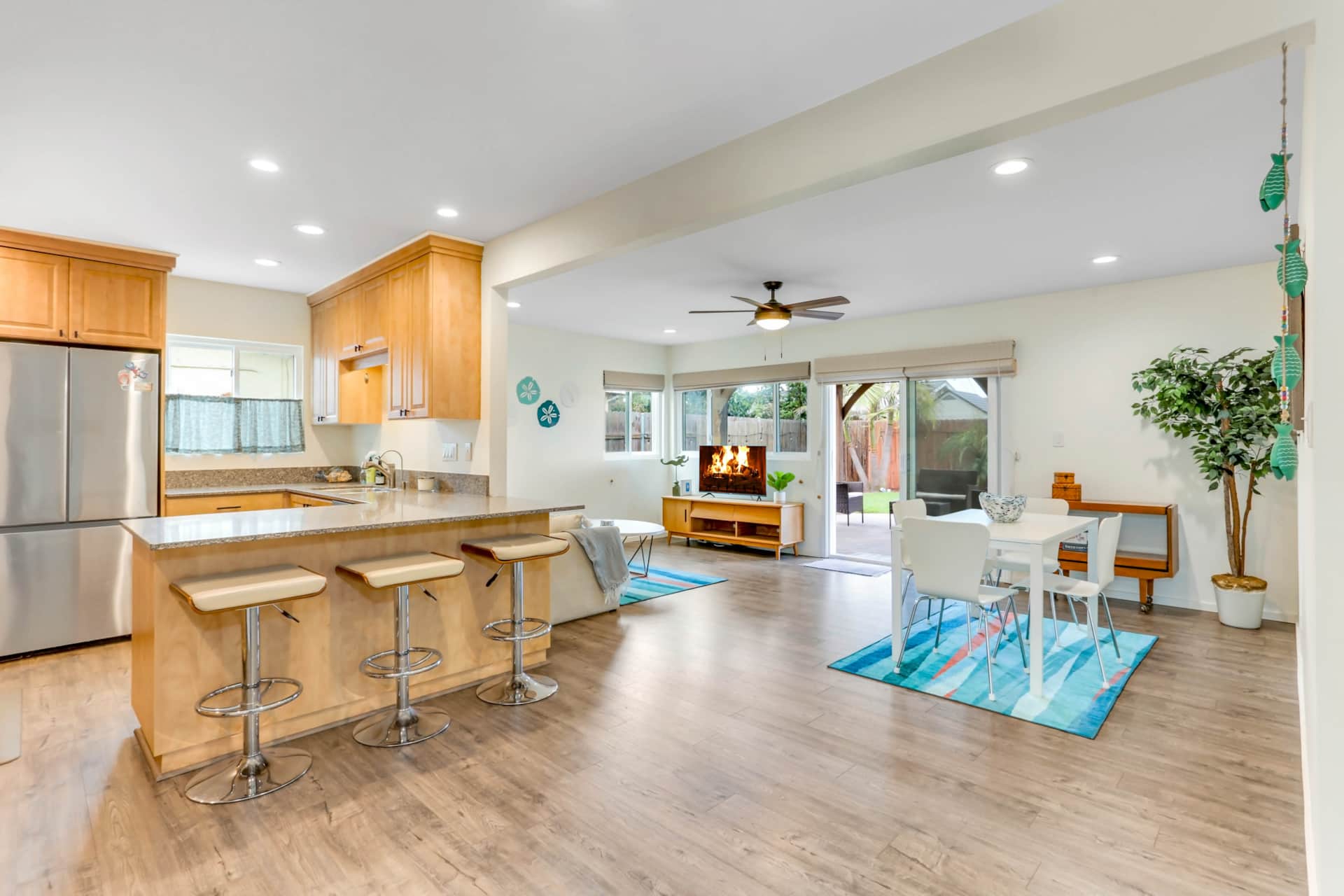 Newly Renovated | Fire Pit | Huge Yard | Pets OK photo 3