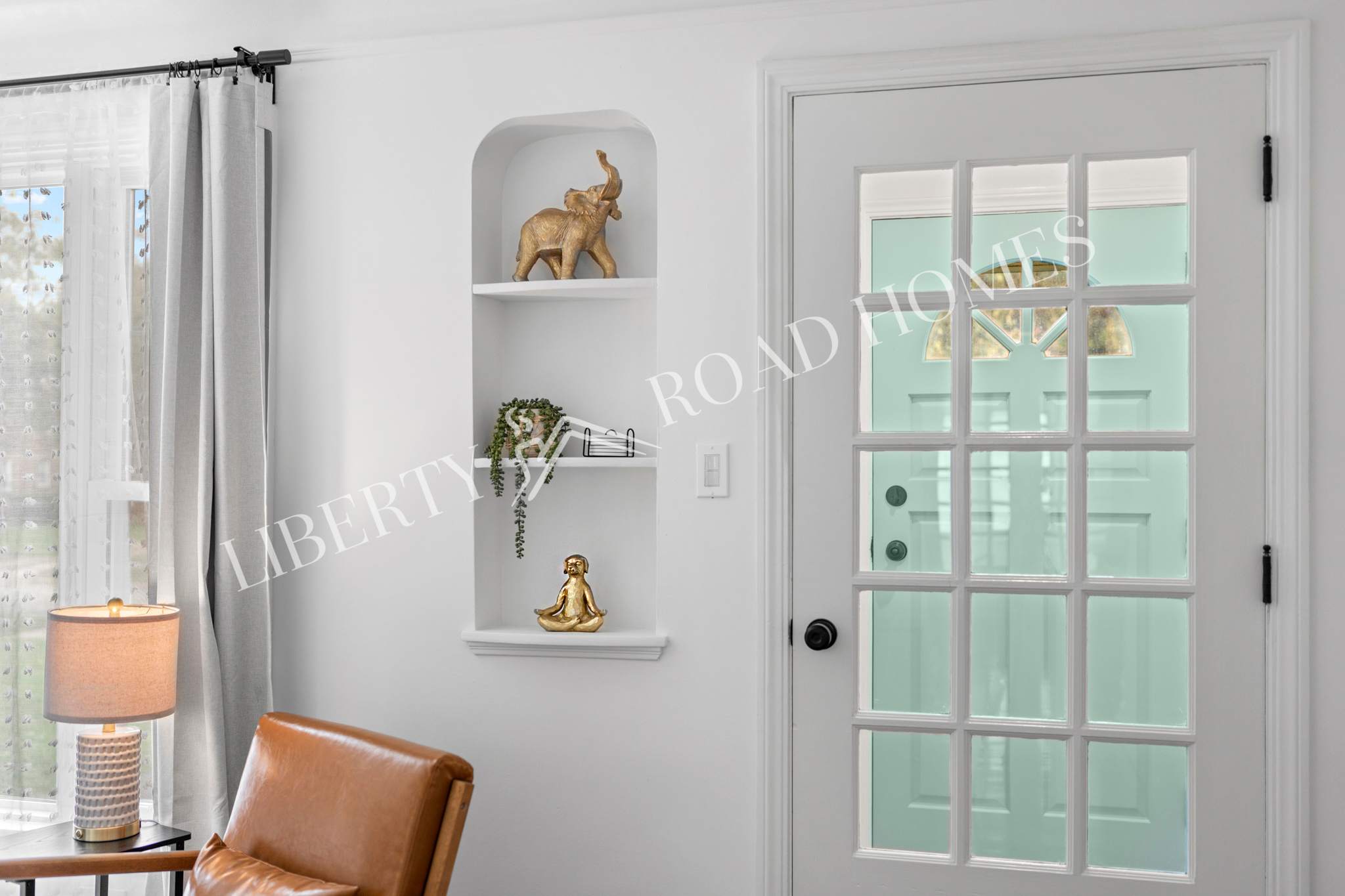Light, Bright, and Clean in Cleveland, OH! photo 3