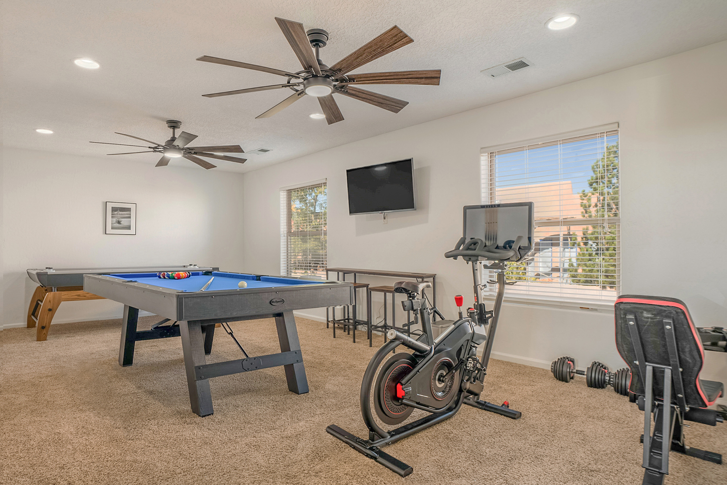 3300 SF/5BR Sleeps 12/Spa/Work Space/Gym/Game Room photo 3