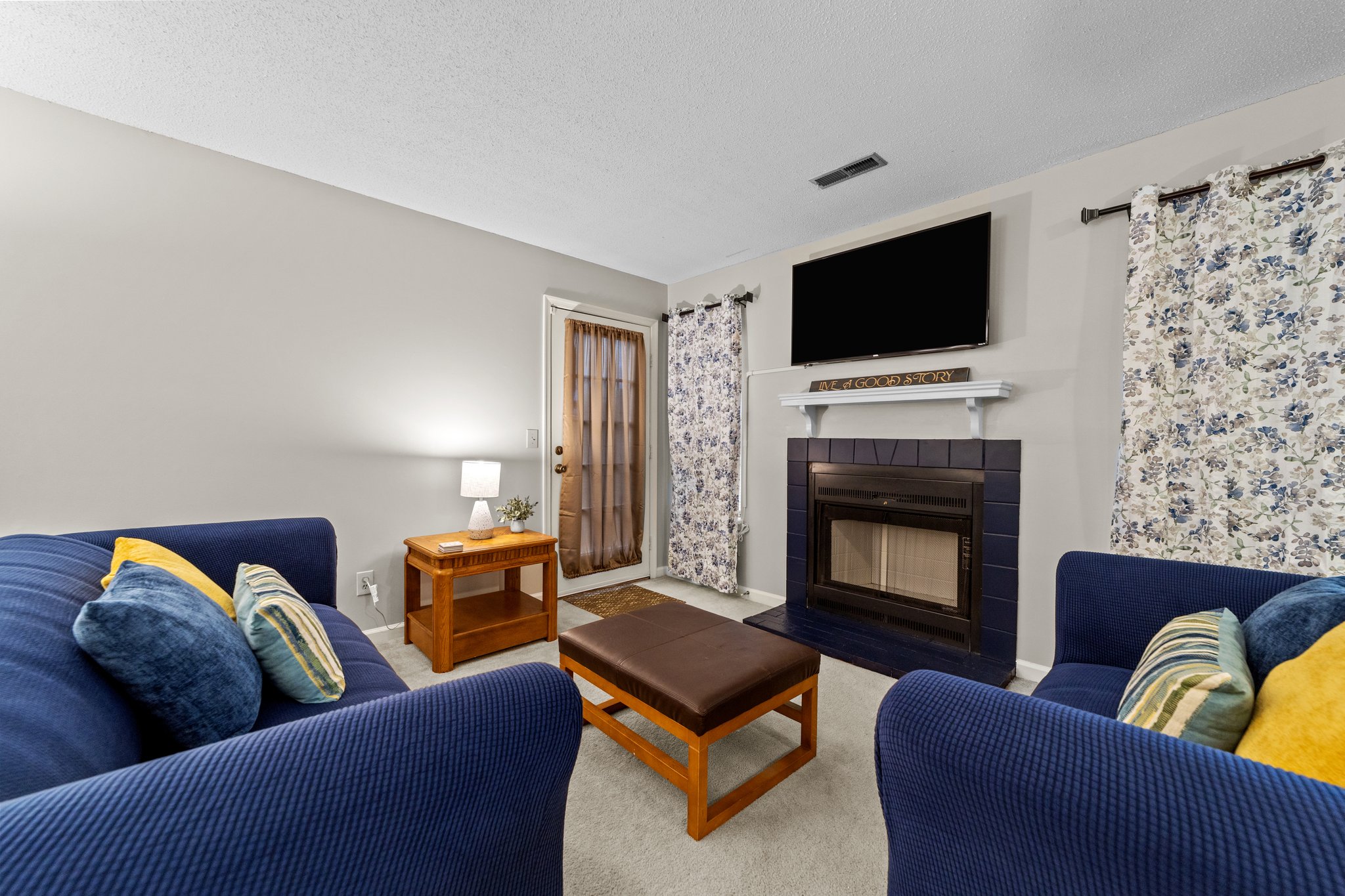 Comfortable, Safe and Quiet Condo in Greensboro photo 4