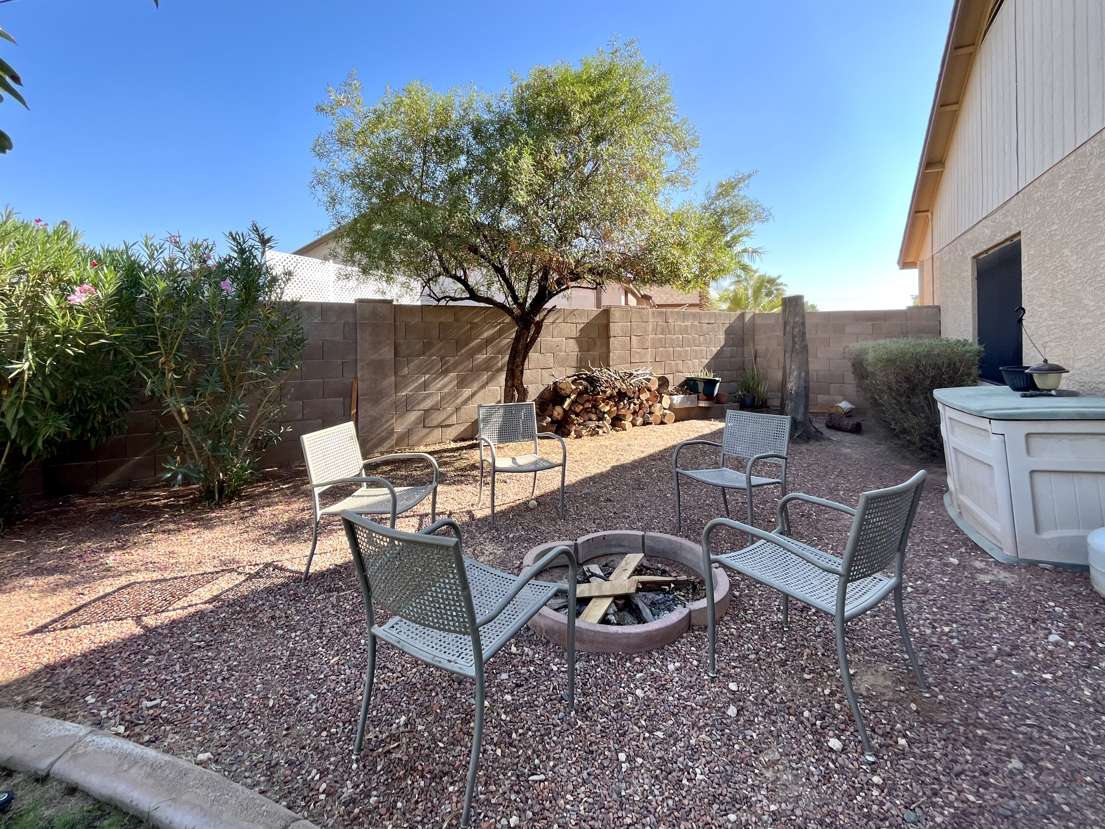 Peoria Paradise w/Hot Tub, Large Yard near Stadium photo 5