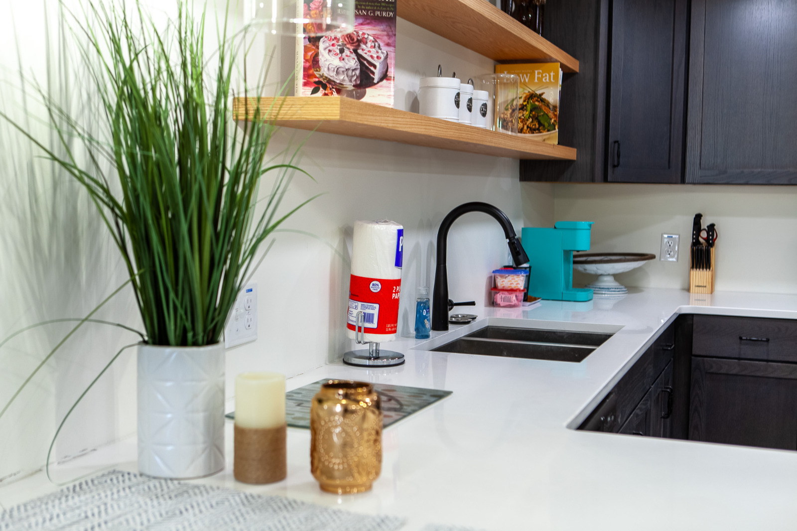 Suburban Oasis Lower-Level Apt & Designer Touches photo 2