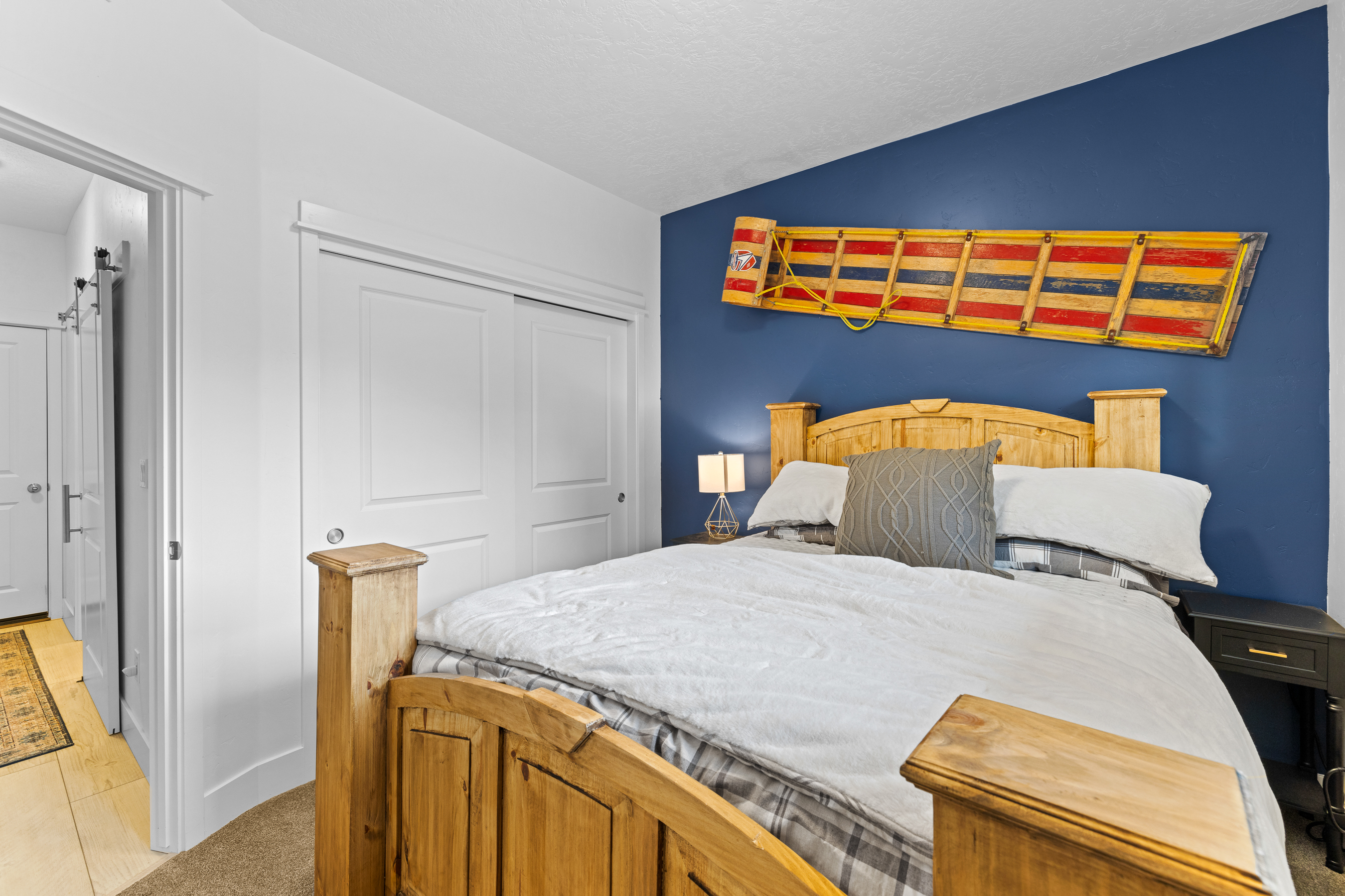 Ponderosa Pines Retreat photo 5