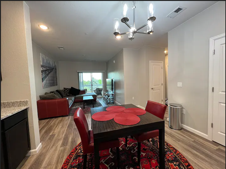 Welcome to El Red Phoenix - New construction! photo 3