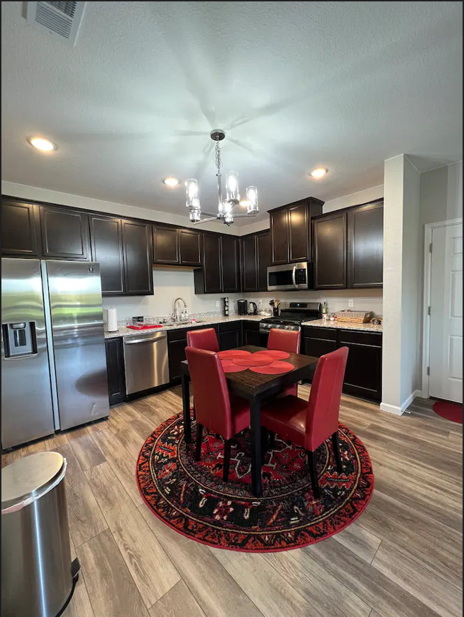 Welcome to El Red Phoenix - New construction! photo 4
