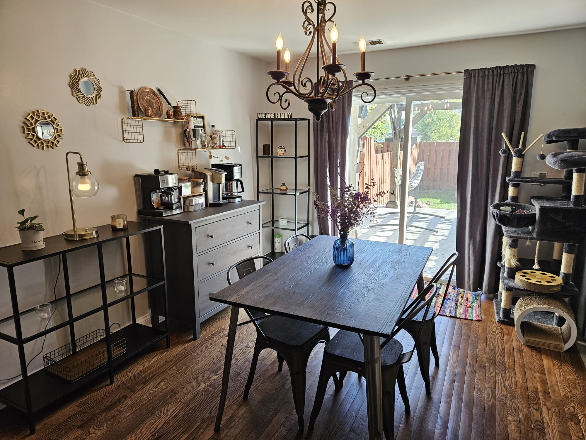 Comfy cozy convenient stay photo 2