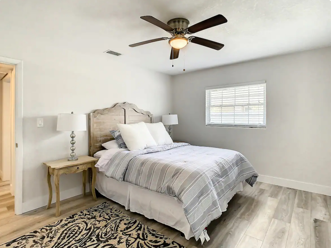 Luxury meets comfort at Clearwater POOL home photo 5