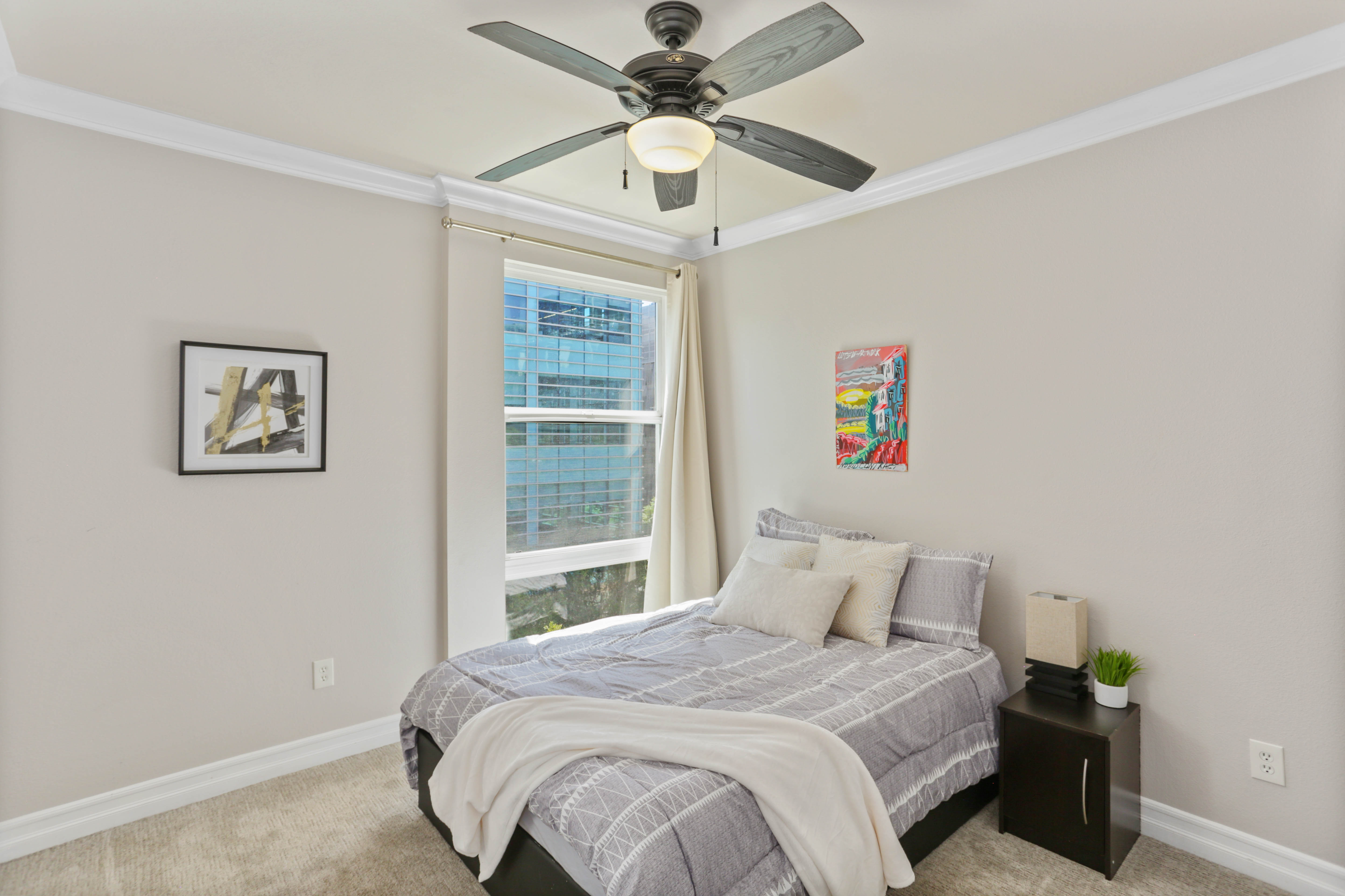 2BD/2BA - Gov't/Healthcare Discounts photo 2