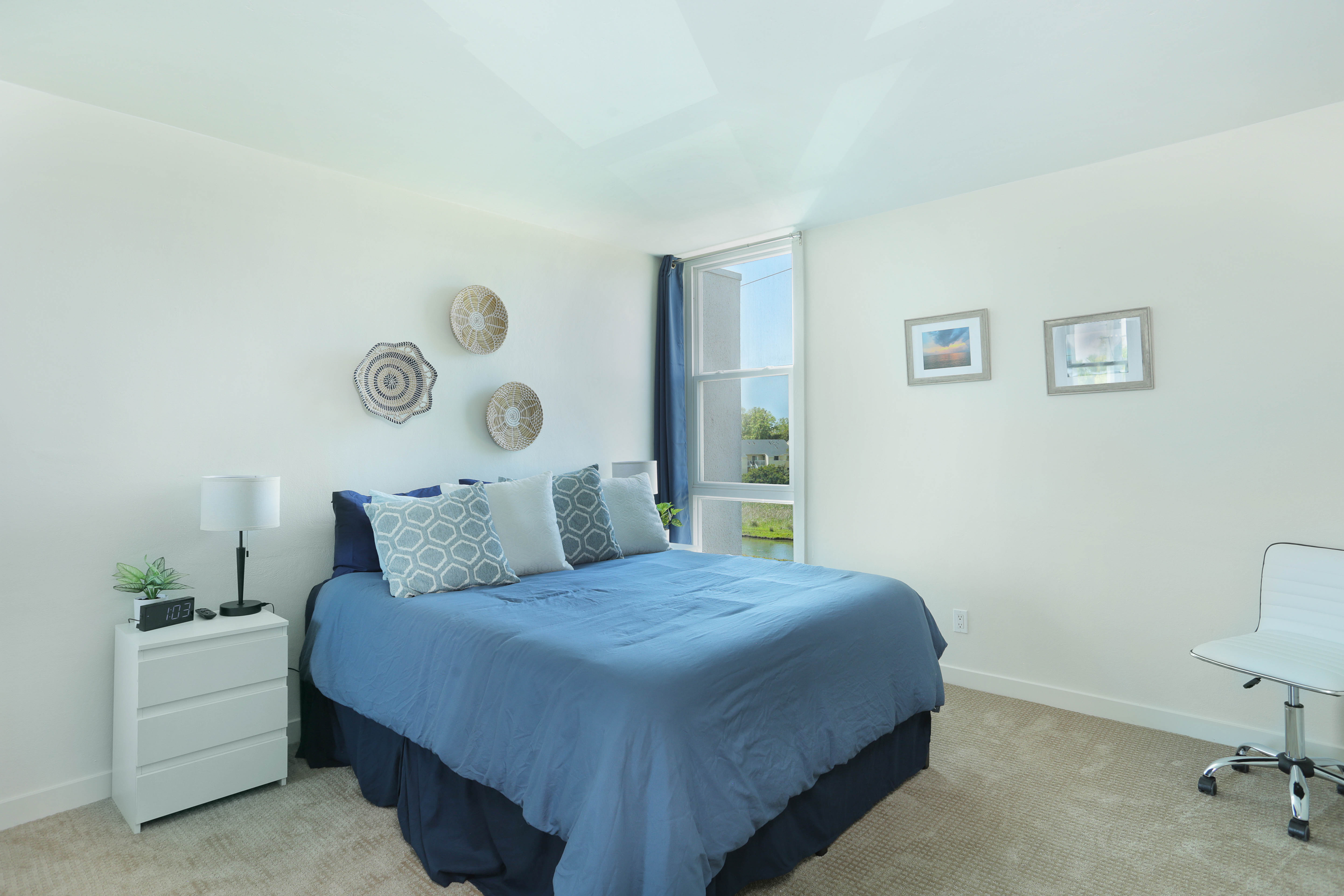 Sunny 1 BR | W/D| Pool | Resort Amenities photo 3