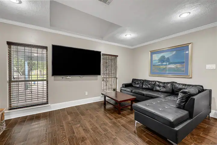 5BR Family Gem: Gather Together & Play-Grill-Swim! photo 4