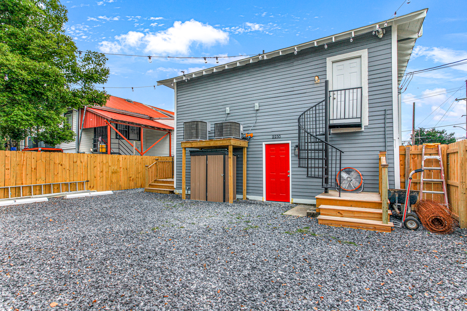 New Renovated, Gated Parking, Not ShotGun photo 3