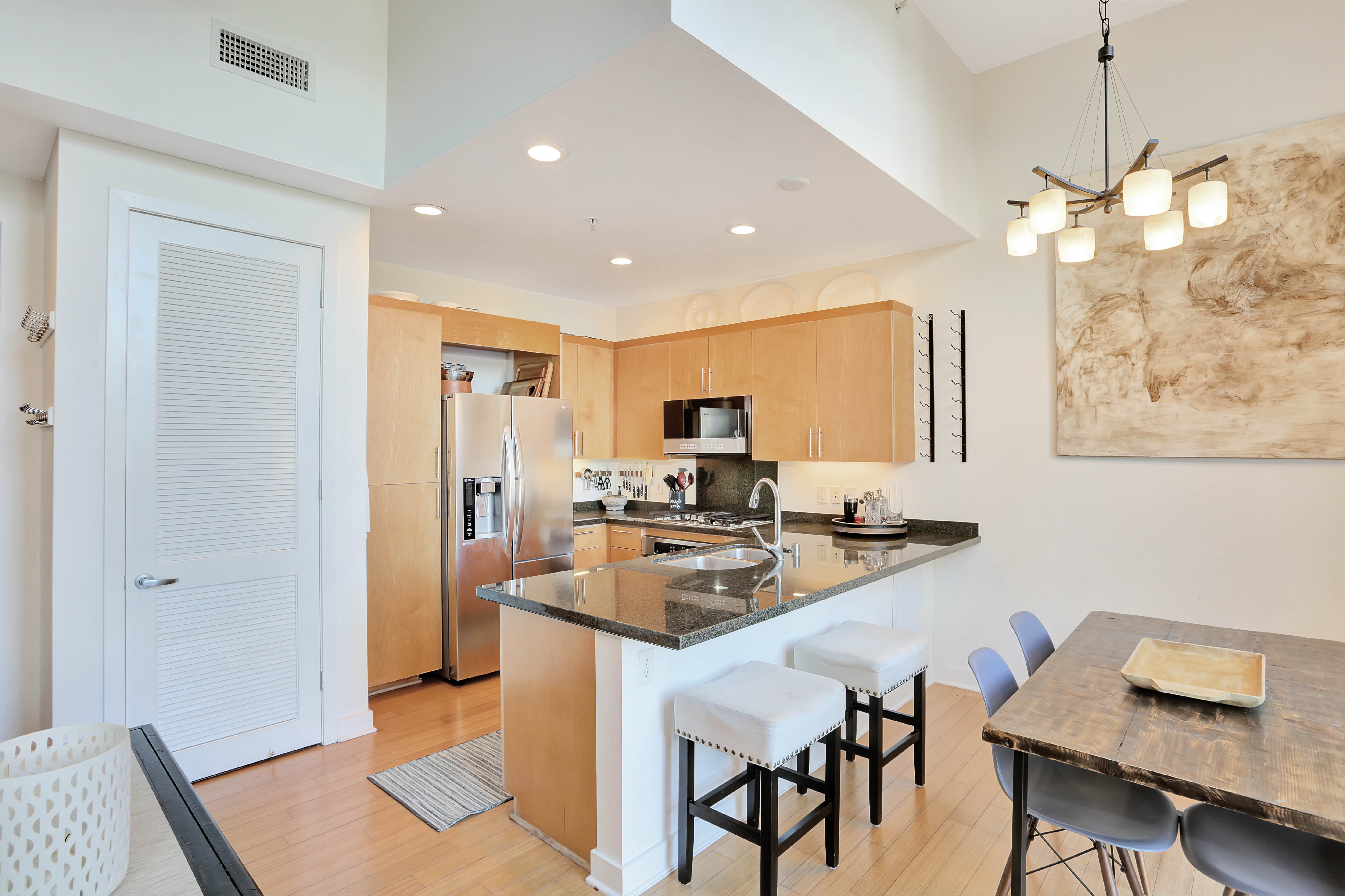 Remodeled 1BR Condo | Patio | W/D | Hillcrest photo 5