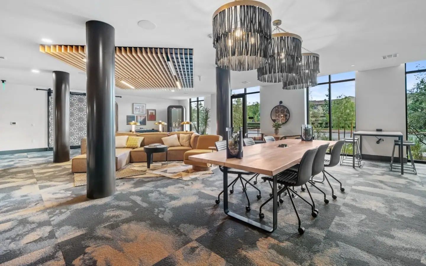 Luxury Modern Apt in Irvine photo 5