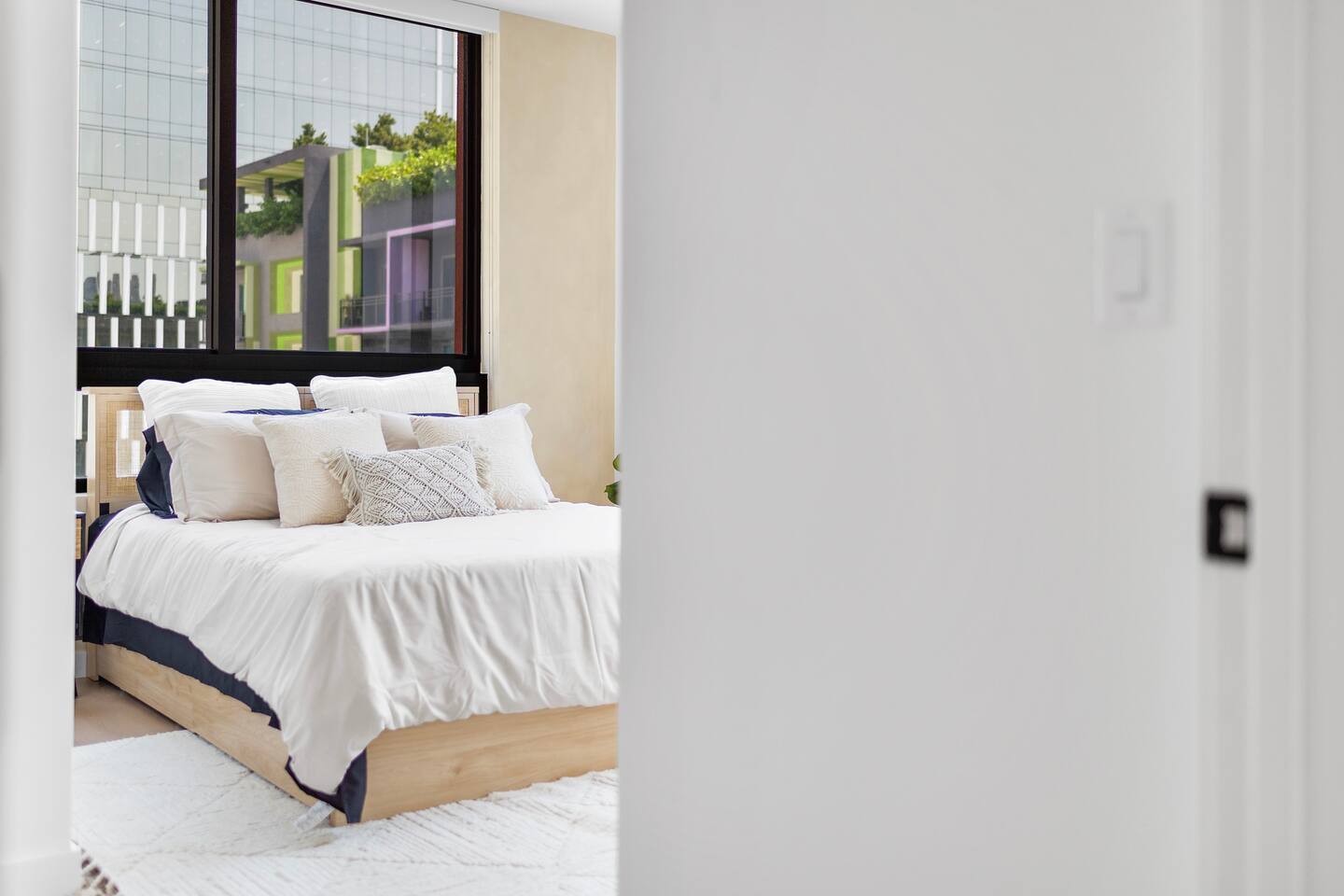 Luxury & Modern 2 Bedroom Apt in Wynwood! photo 5