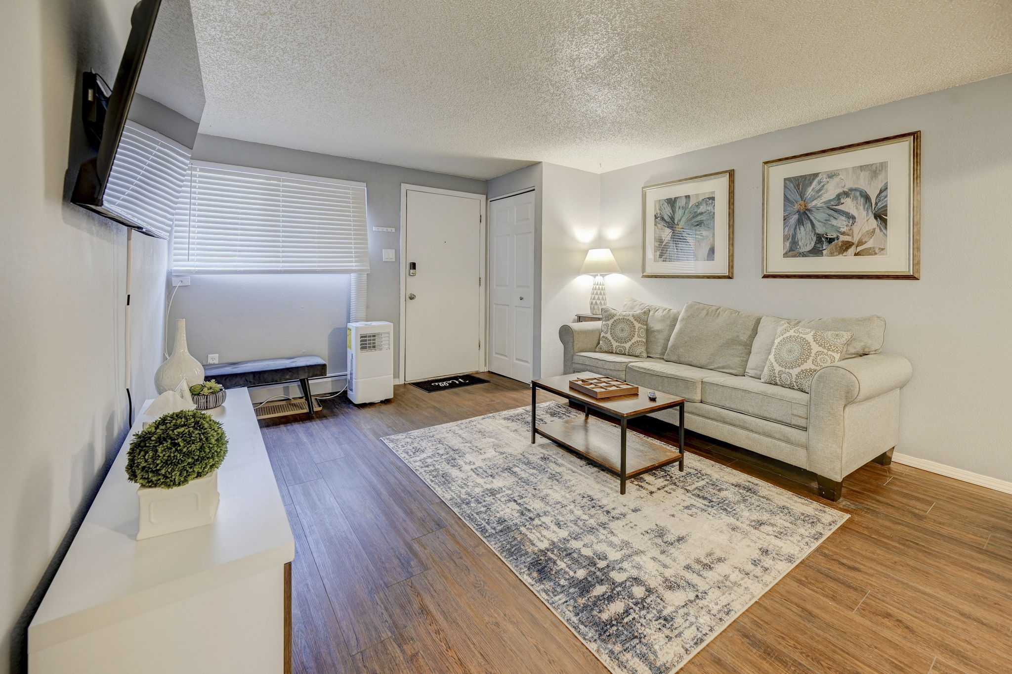 Colorado Springs Apartment - Pet friendly! photo 4