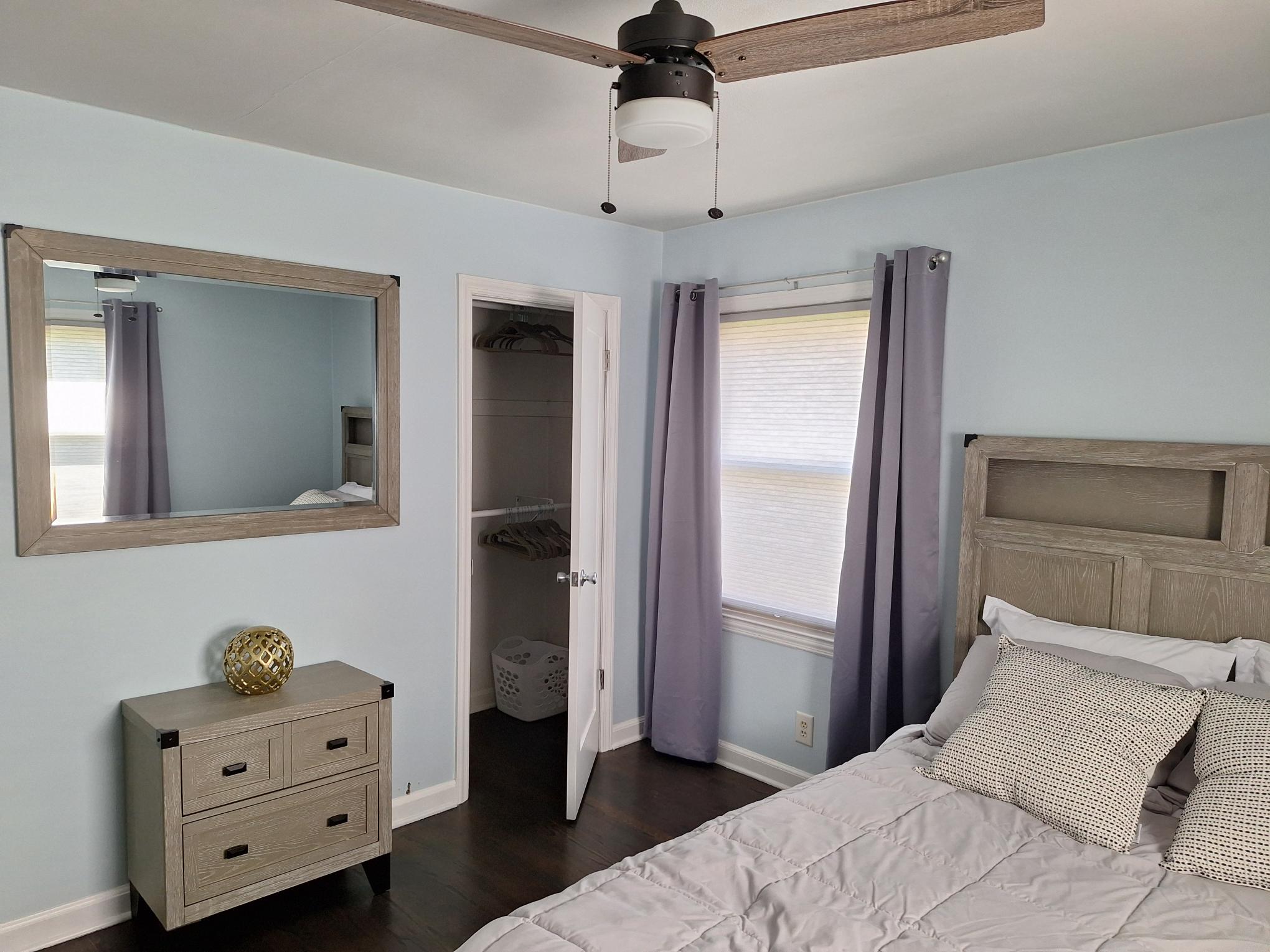 2-bedroom condo in pleasant Elm Grove with AC, WiF photo 5