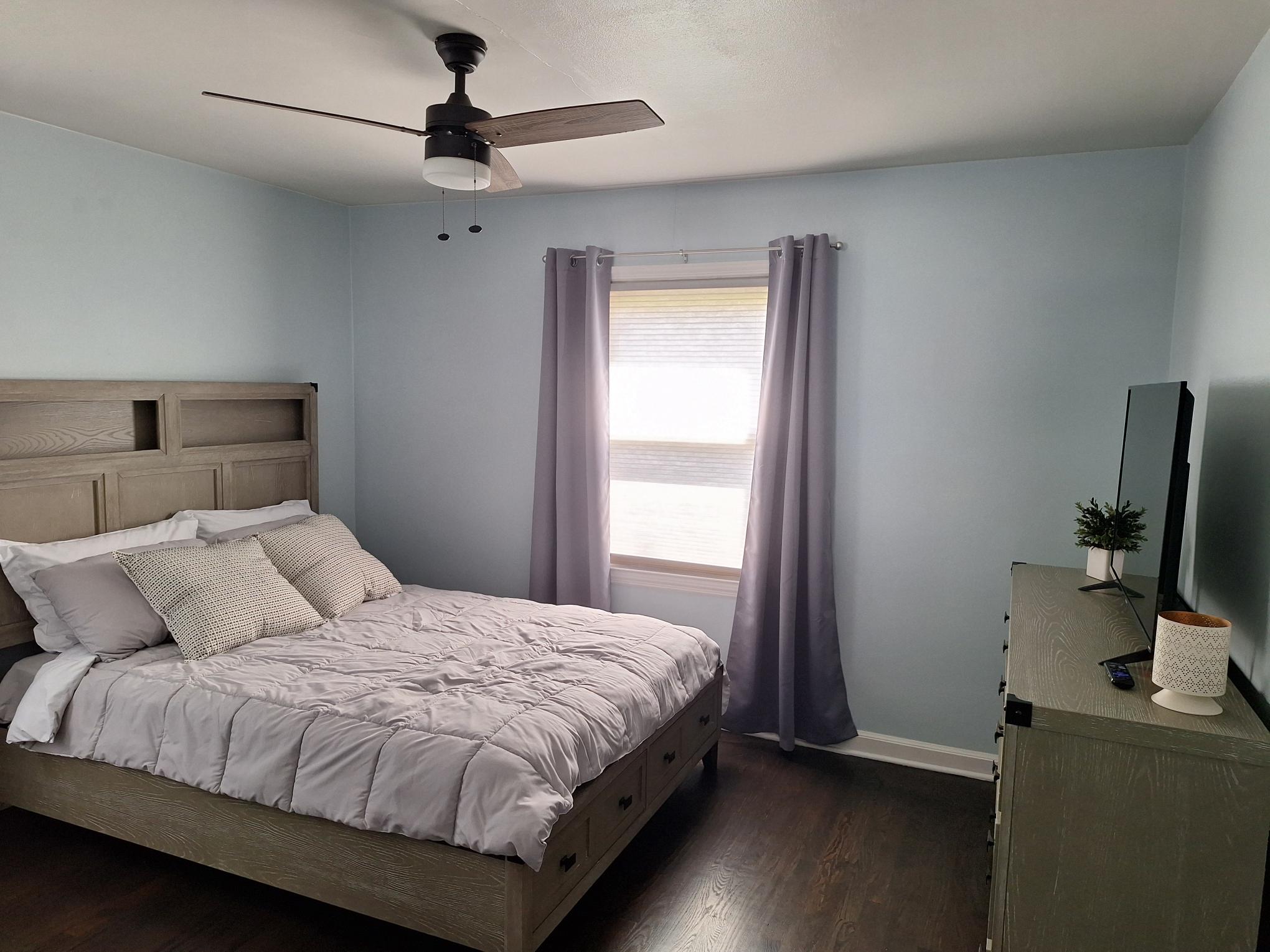 2-bedroom condo in pleasant Elm Grove with AC, WiF photo 4