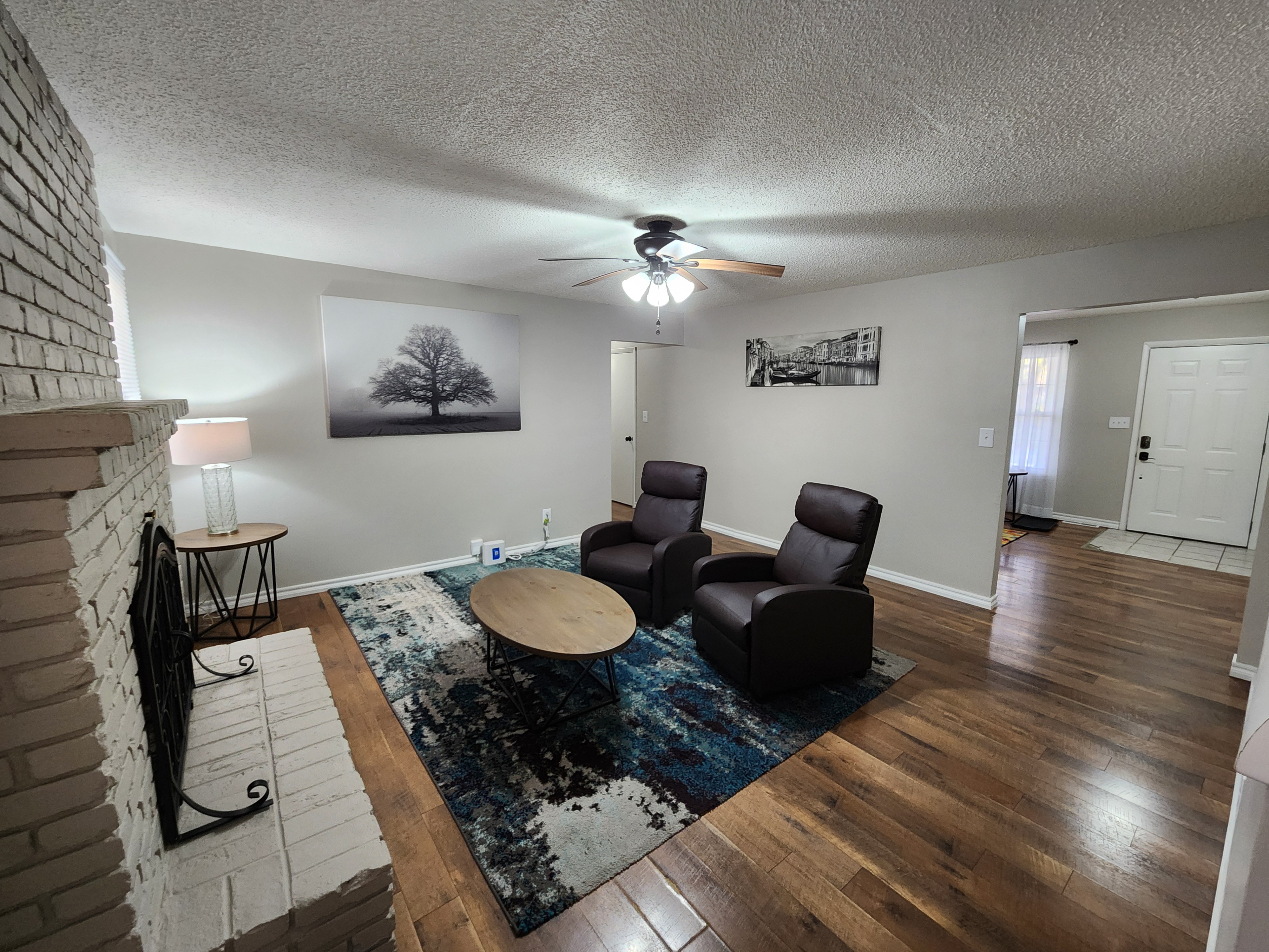 Room in Shared Home Close to Cox Hospital photo 4
