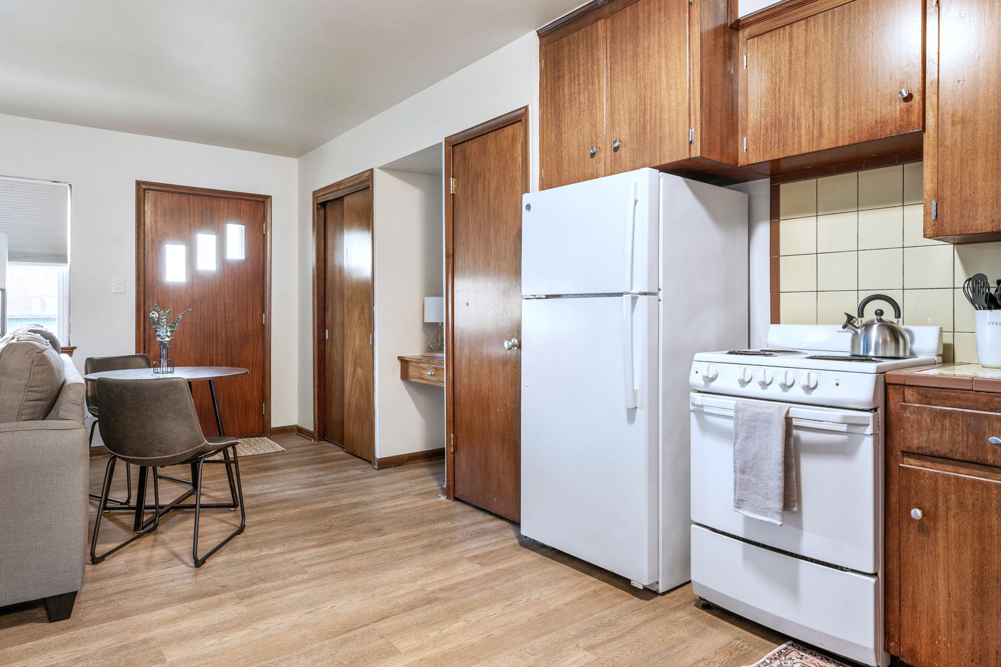 Convenient & Cozy in Downriver photo 4
