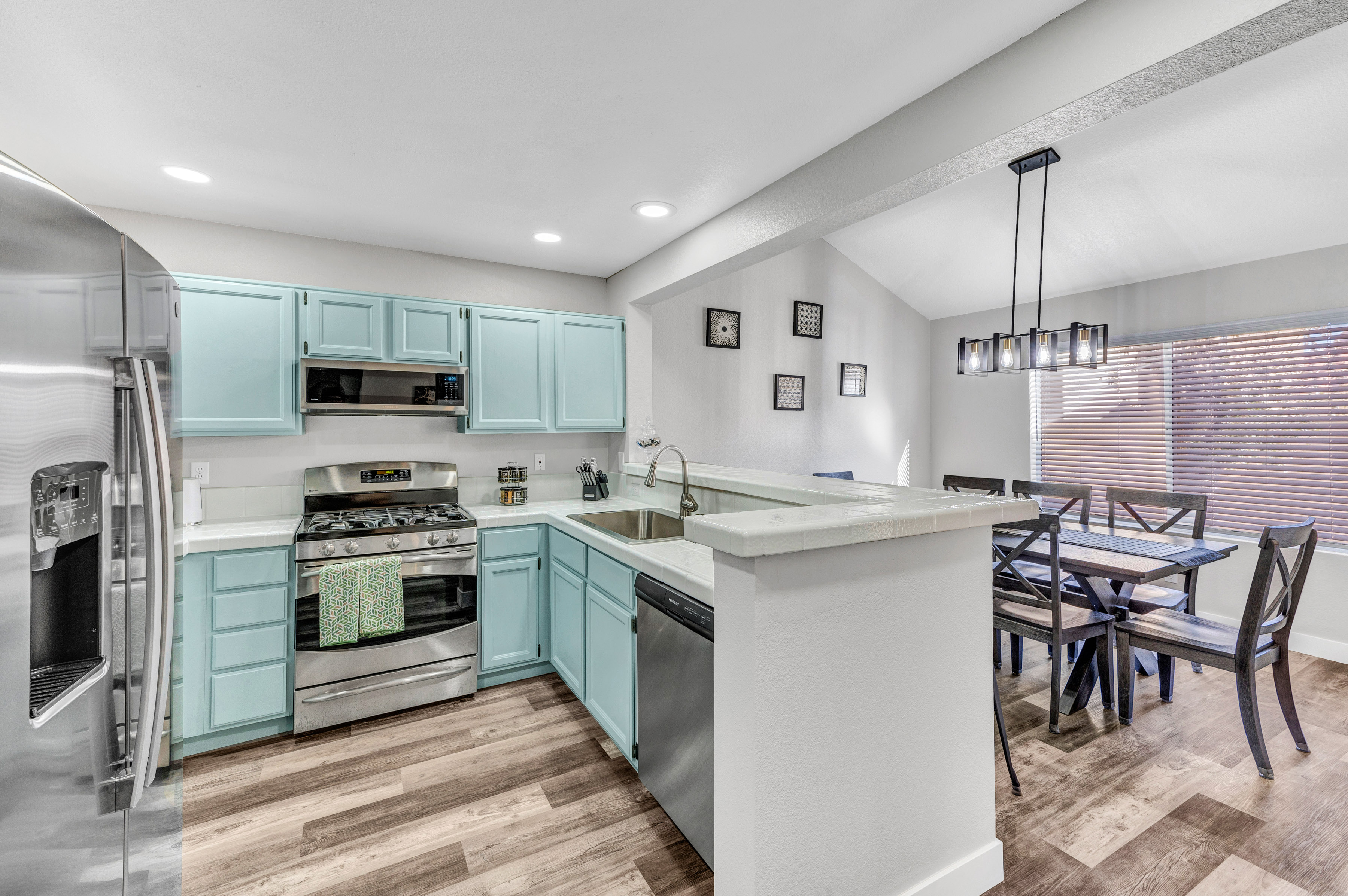 3 BR 2 BTH Pet Friendly Full House photo 4