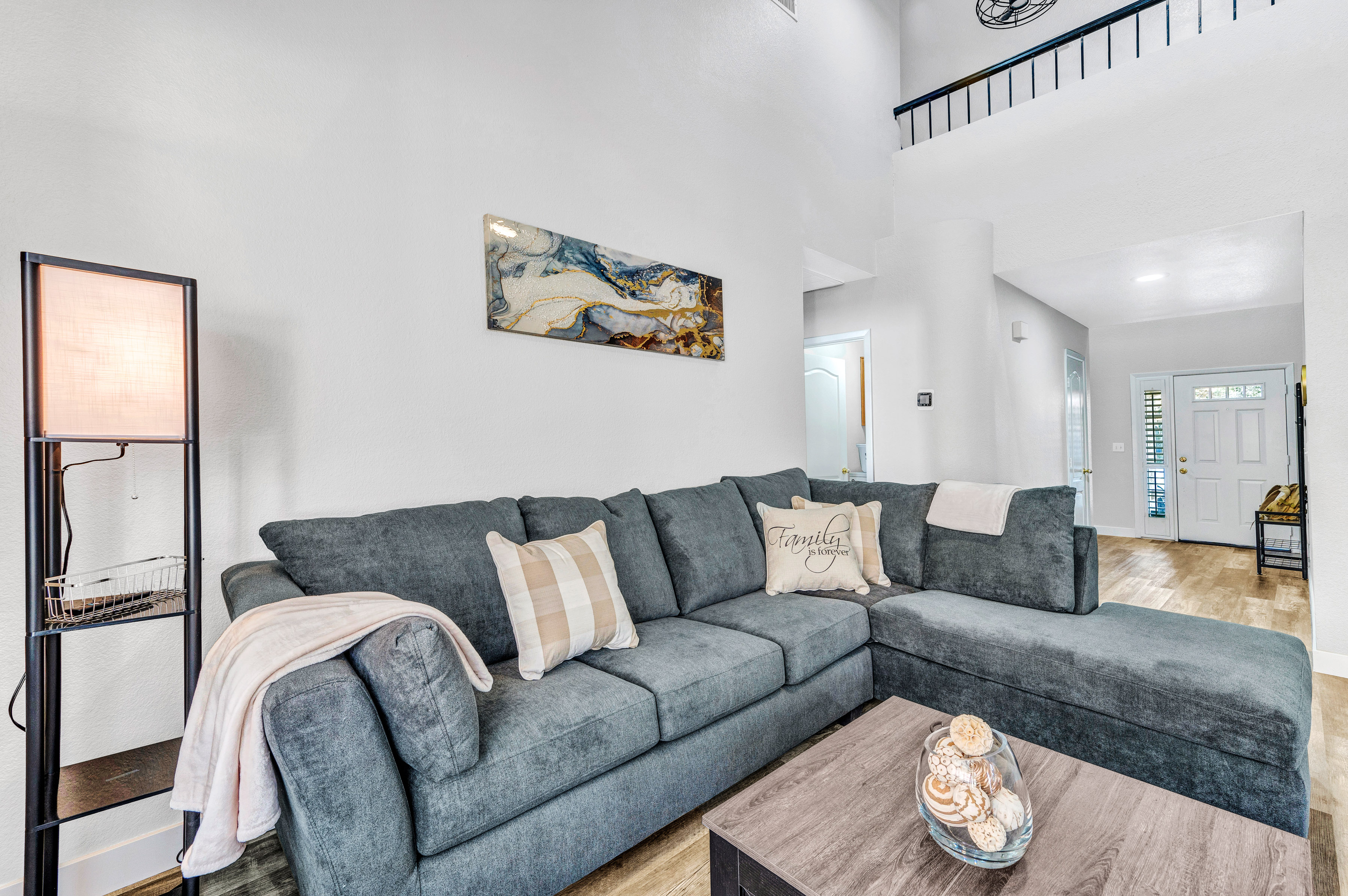 3 BR 2 BTH Pet Friendly Full House photo 3