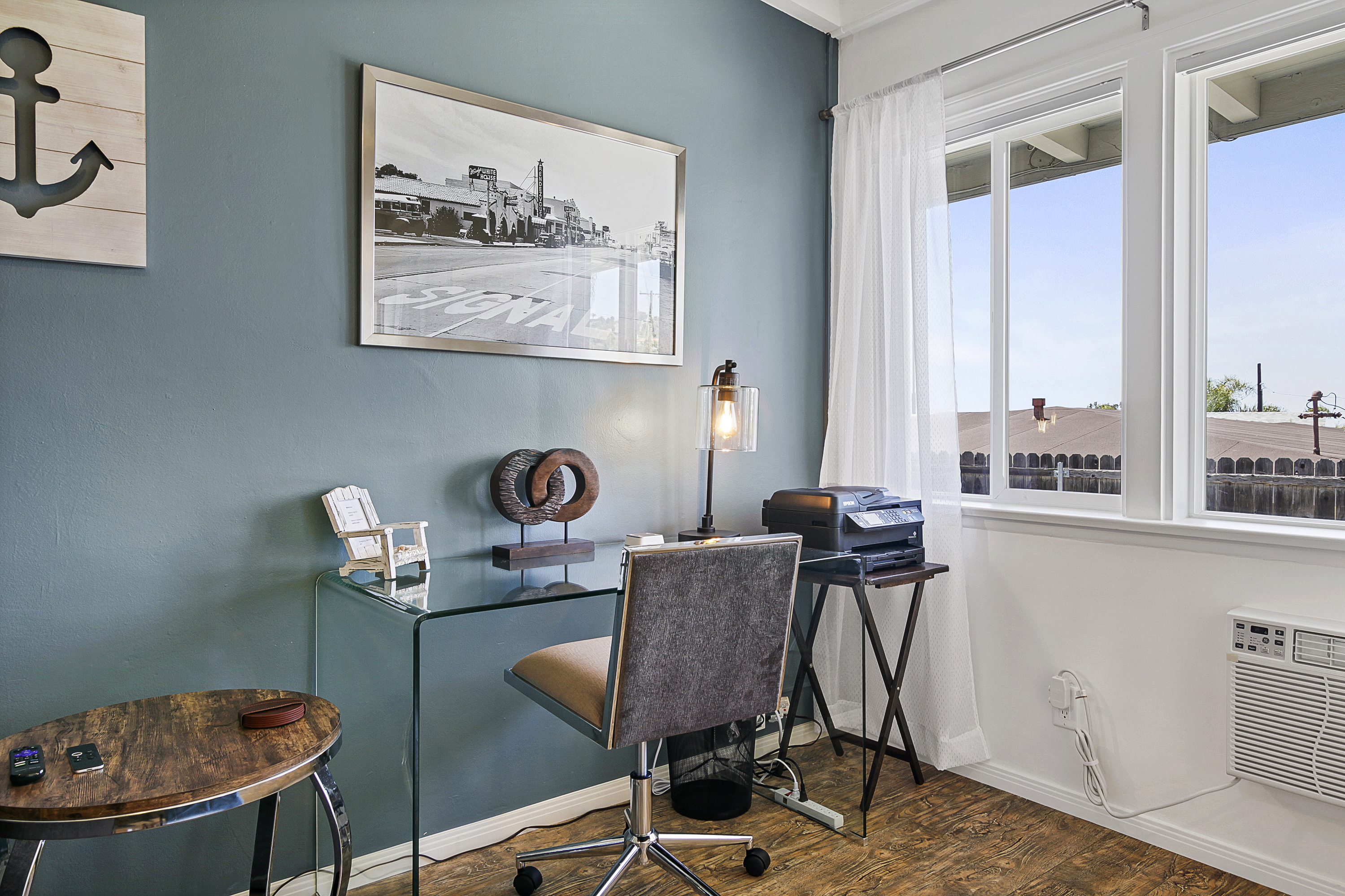 Seaside King 1bd Haven, Pets, Fast Wi-Fi + Parking photo 5