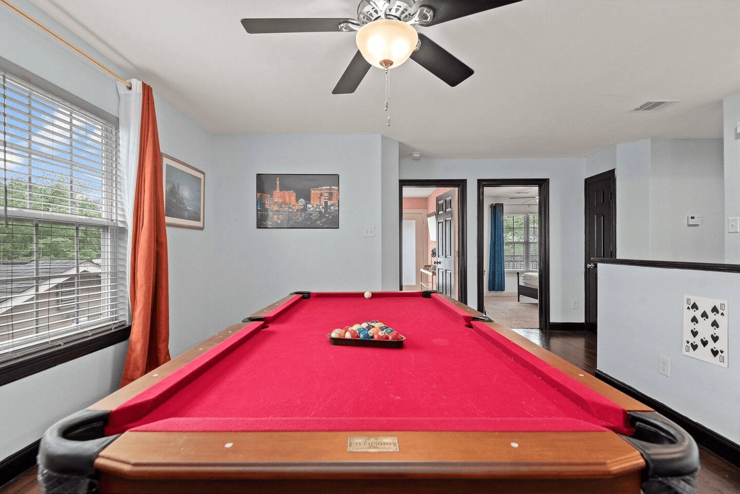 Vibrant 3 Bed 2.5 Bath Home w/ Hot Tub photo 5