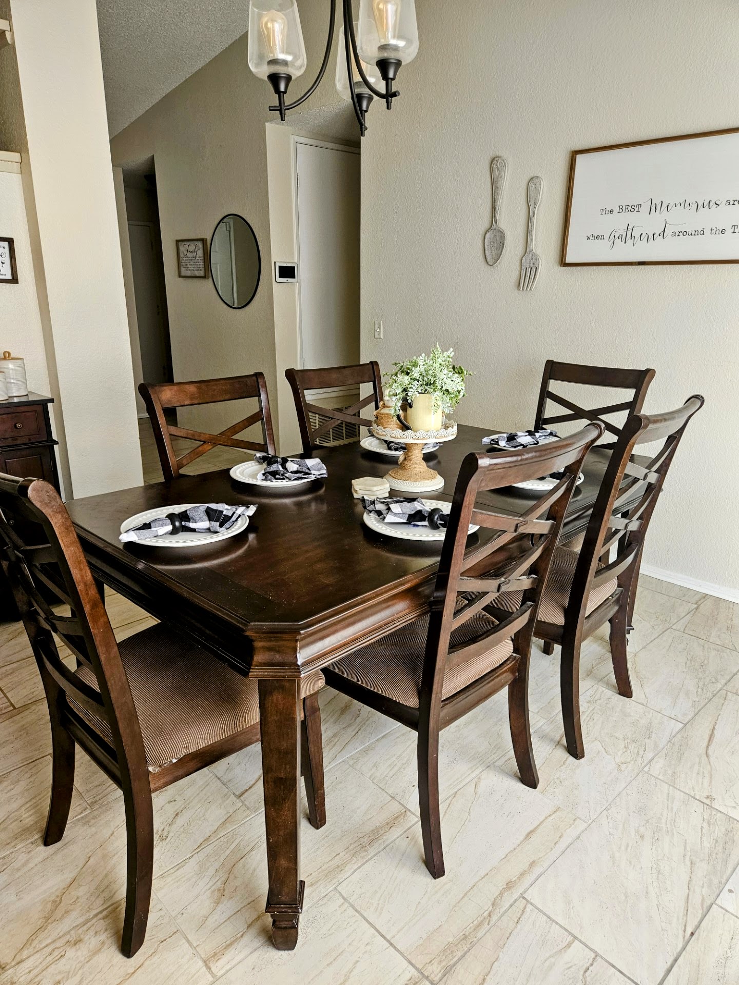 Charming 3 Bedroom Home in Mojave Heights photo 4