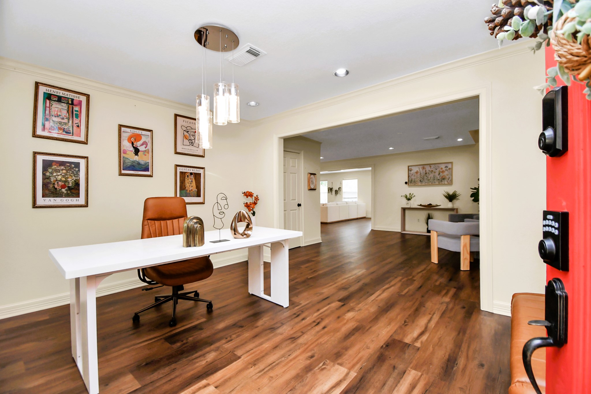 Stunning Haven - Heated Pool & Game Room photo 2