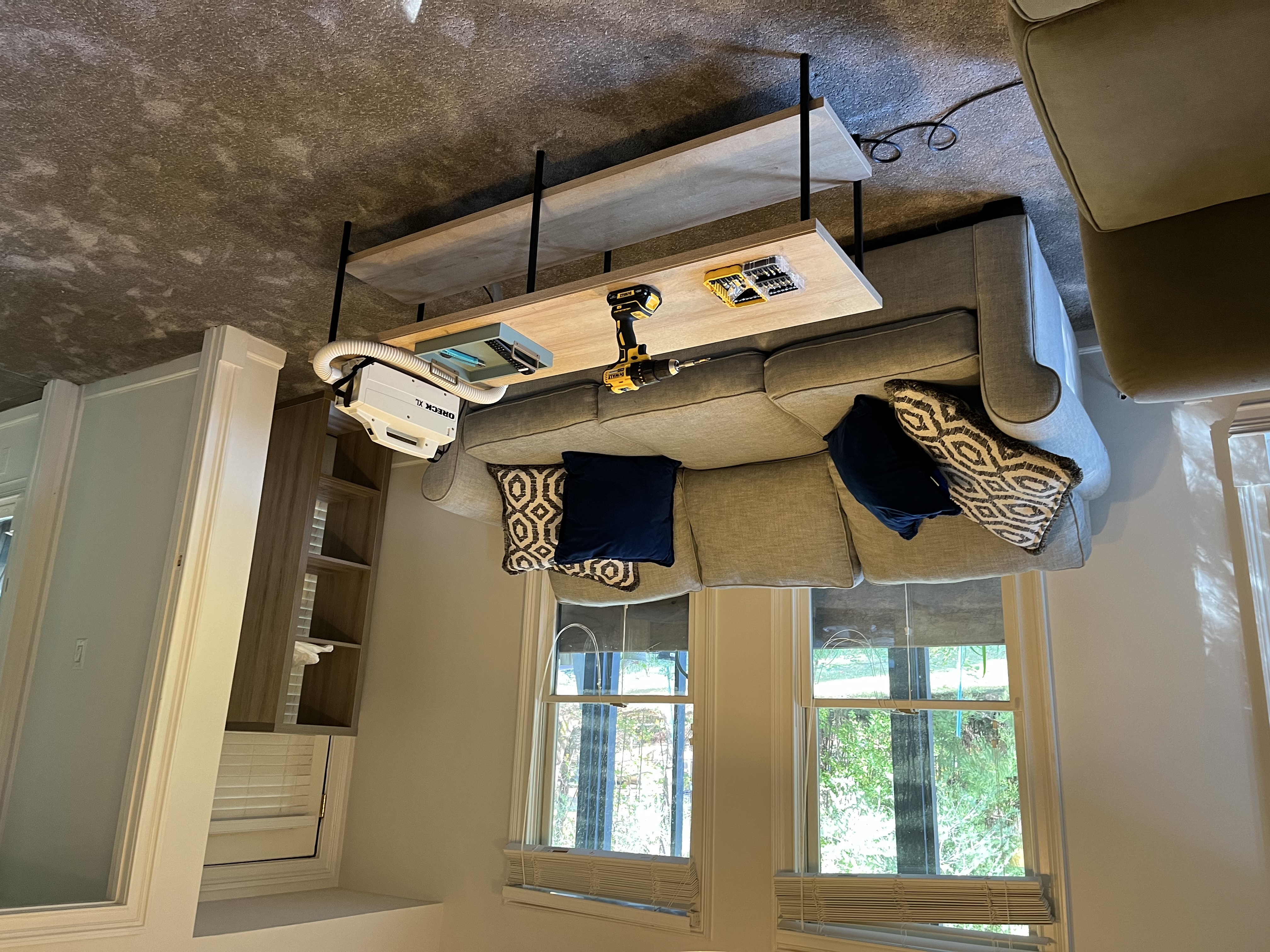 Charming 1-Bedroom Garden Retreat - Modernized photo 3